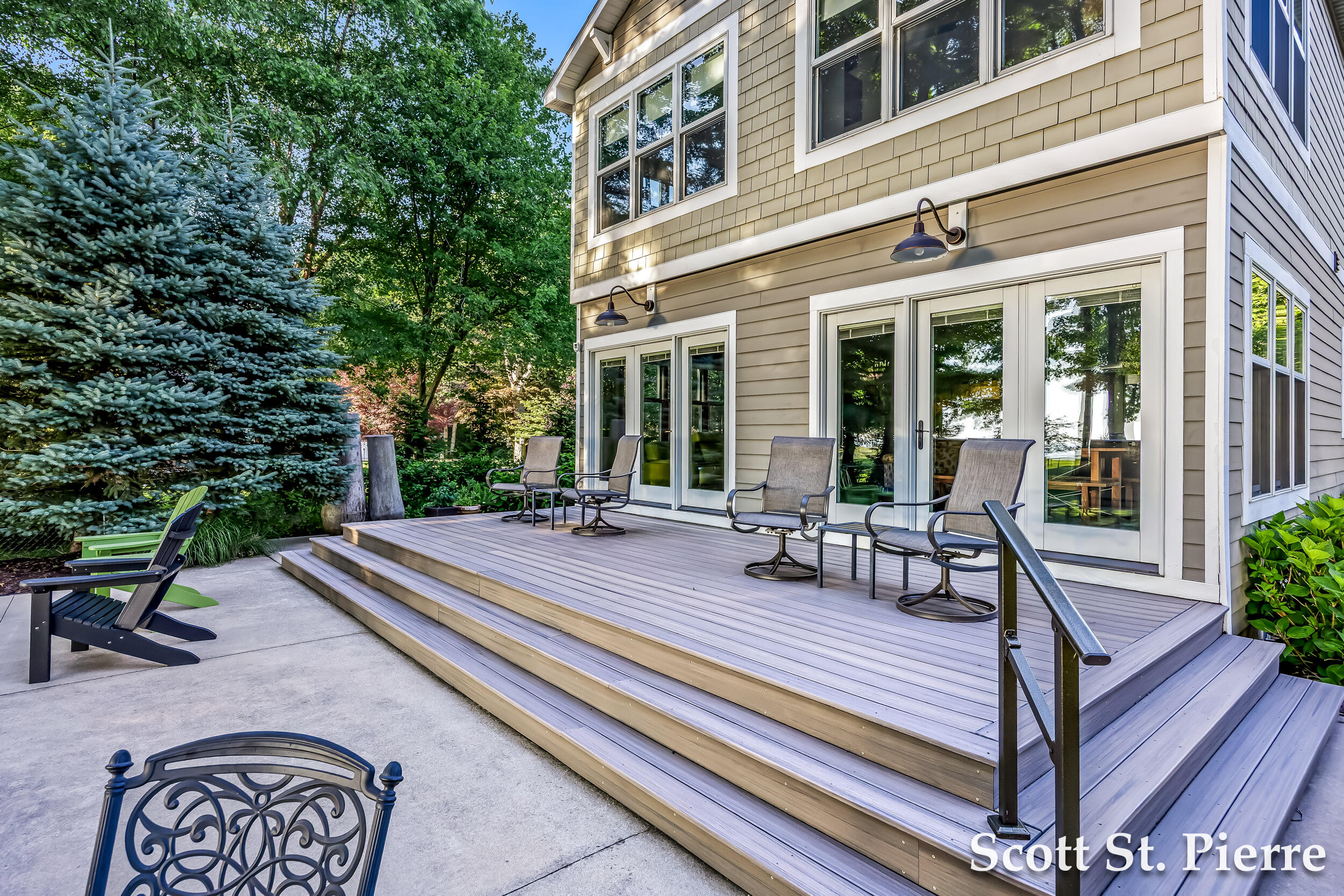 3461 N Scenic Drive Muskegon MI 49445
