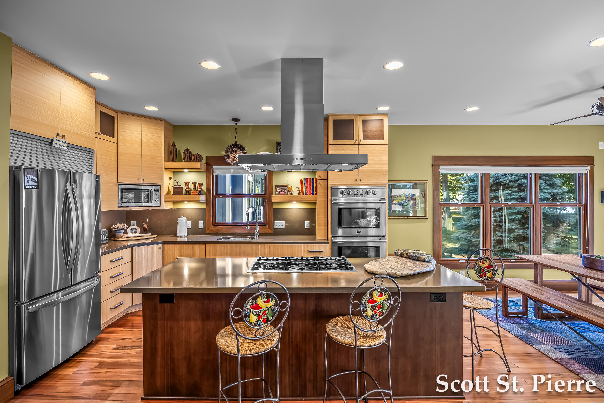 3461 N Scenic Drive Muskegon MI 49445