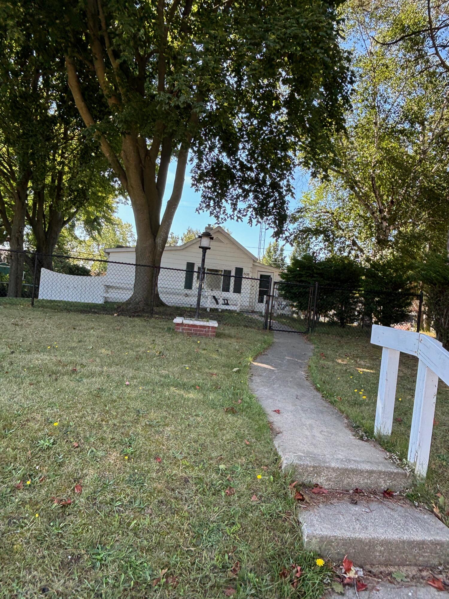 808 Anderson Street Ludington MI 49431