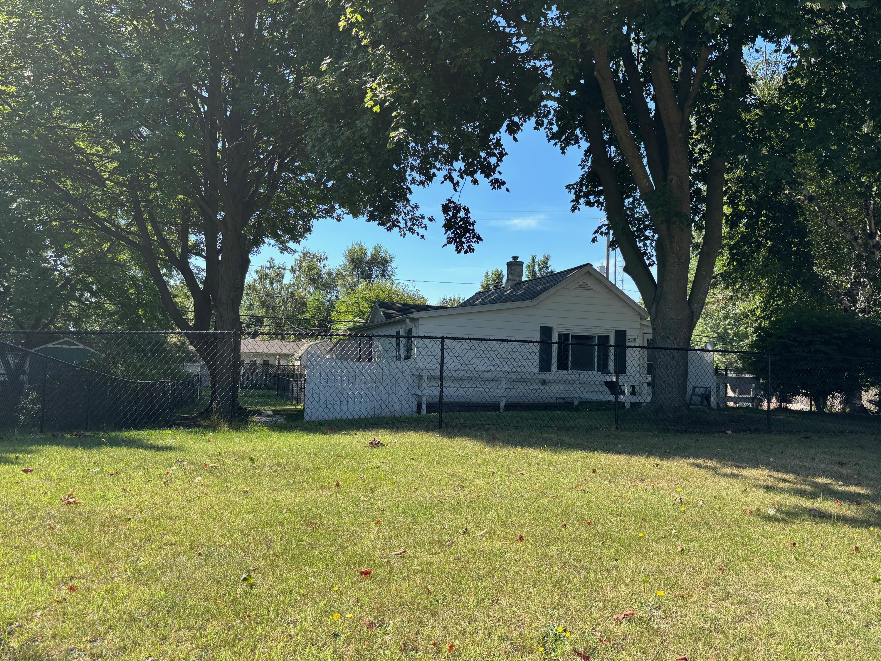 808 Anderson Street Ludington MI 49431