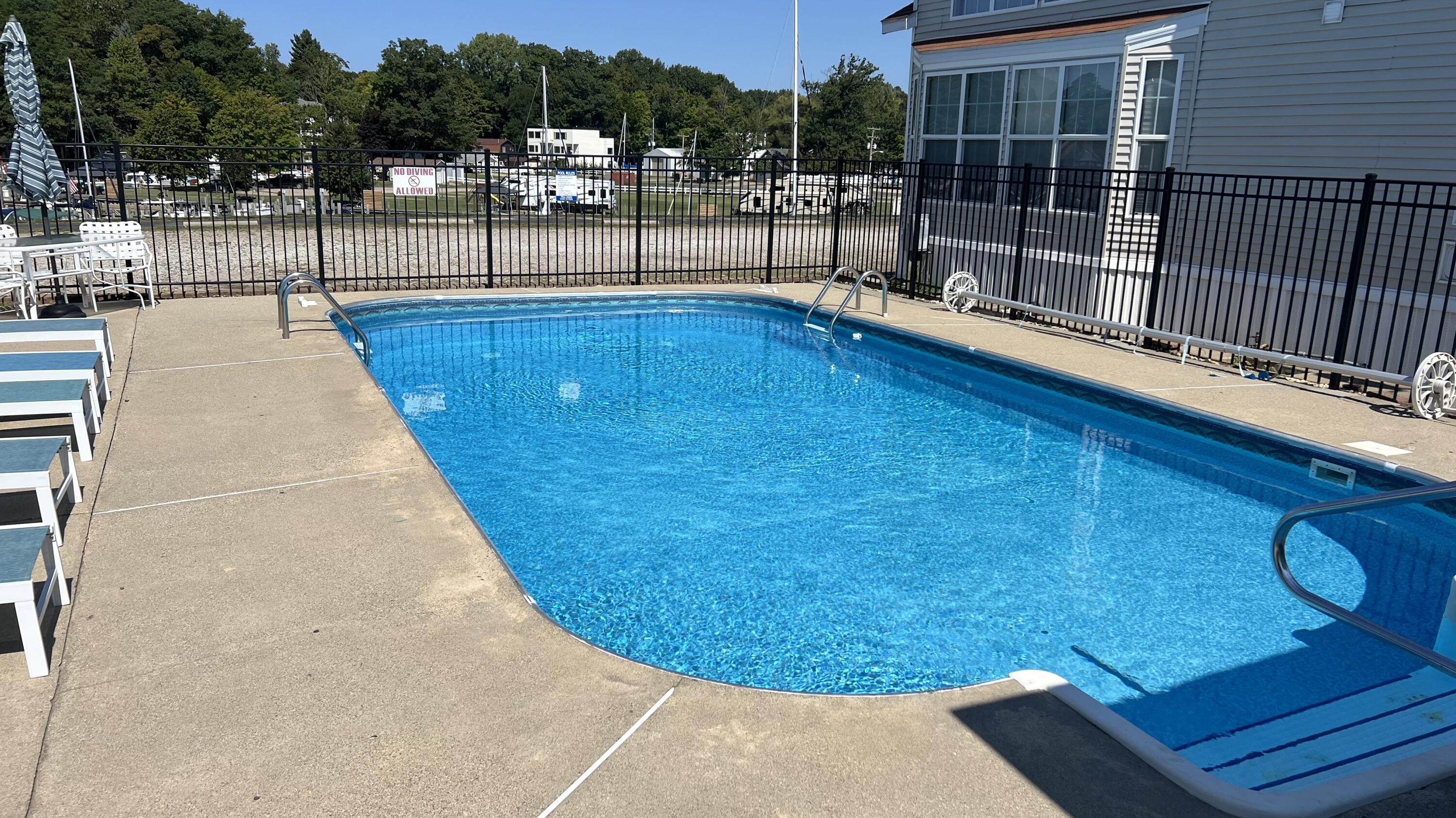 875 E Wells Street South Haven MI 49090