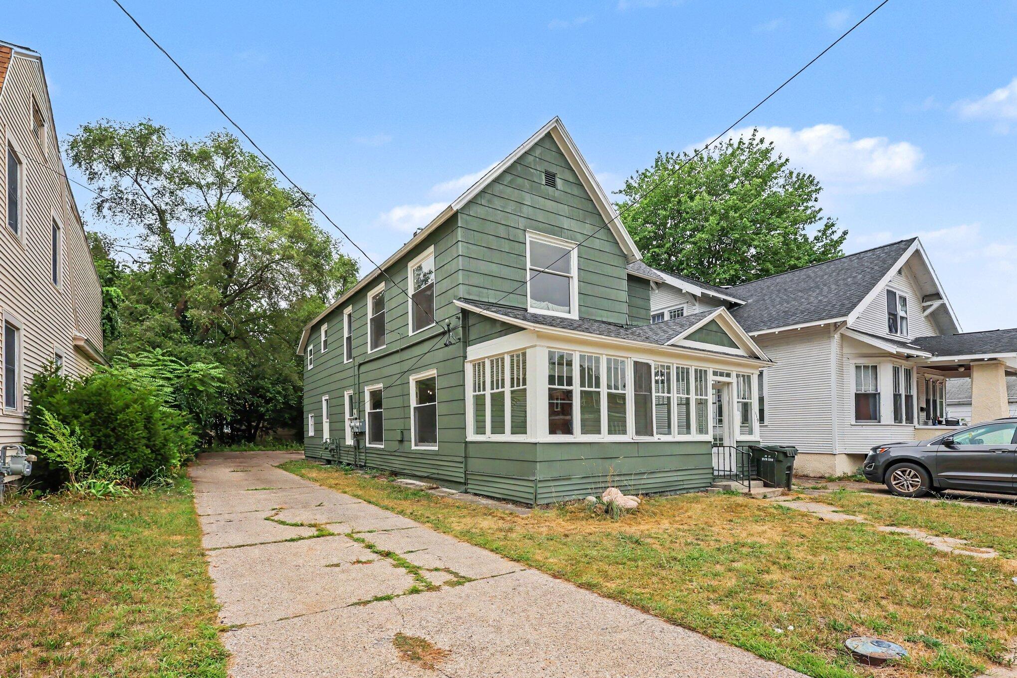 119 E Isabella Avenue Muskegon MI 49442