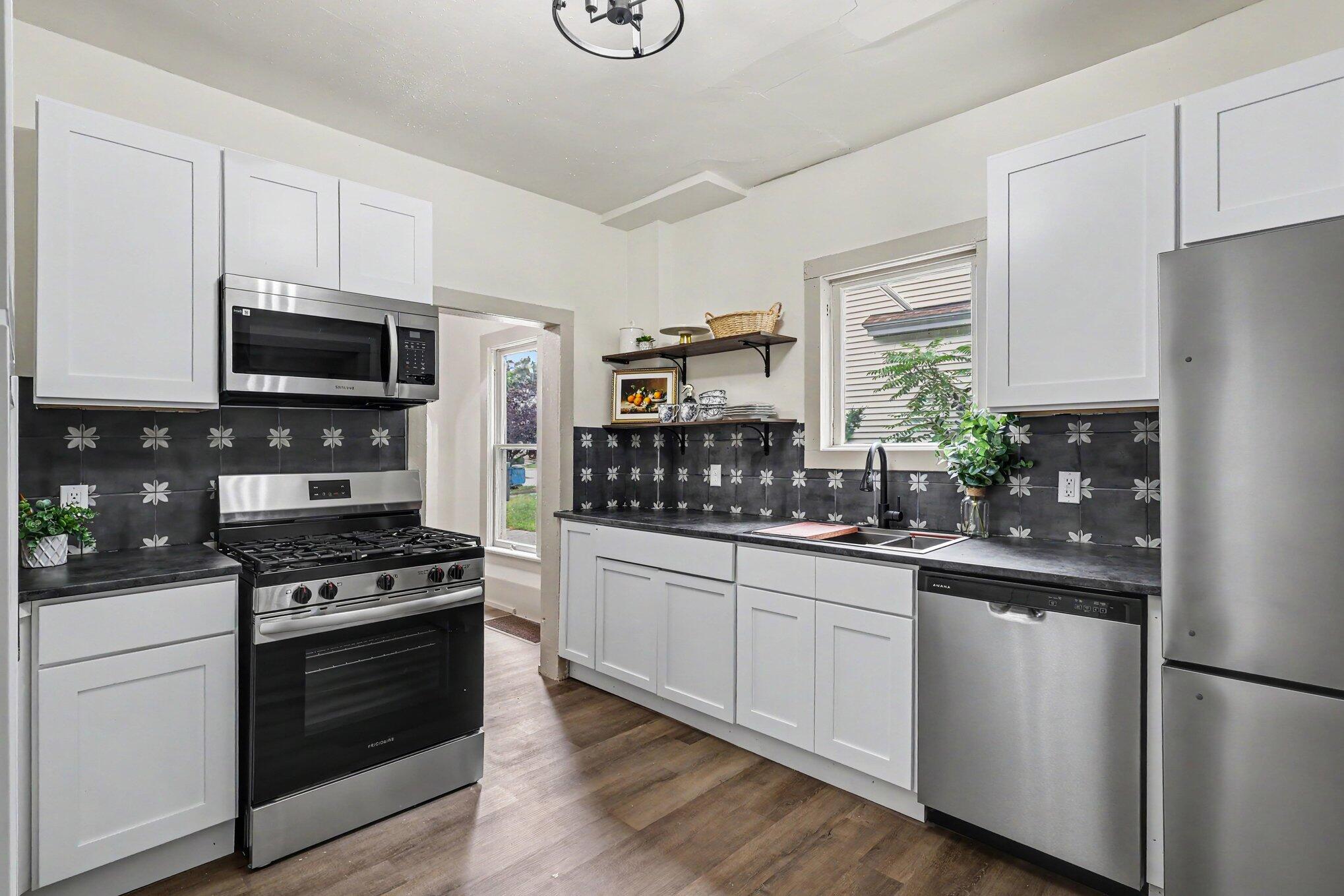 119 E Isabella Avenue Muskegon MI 49442