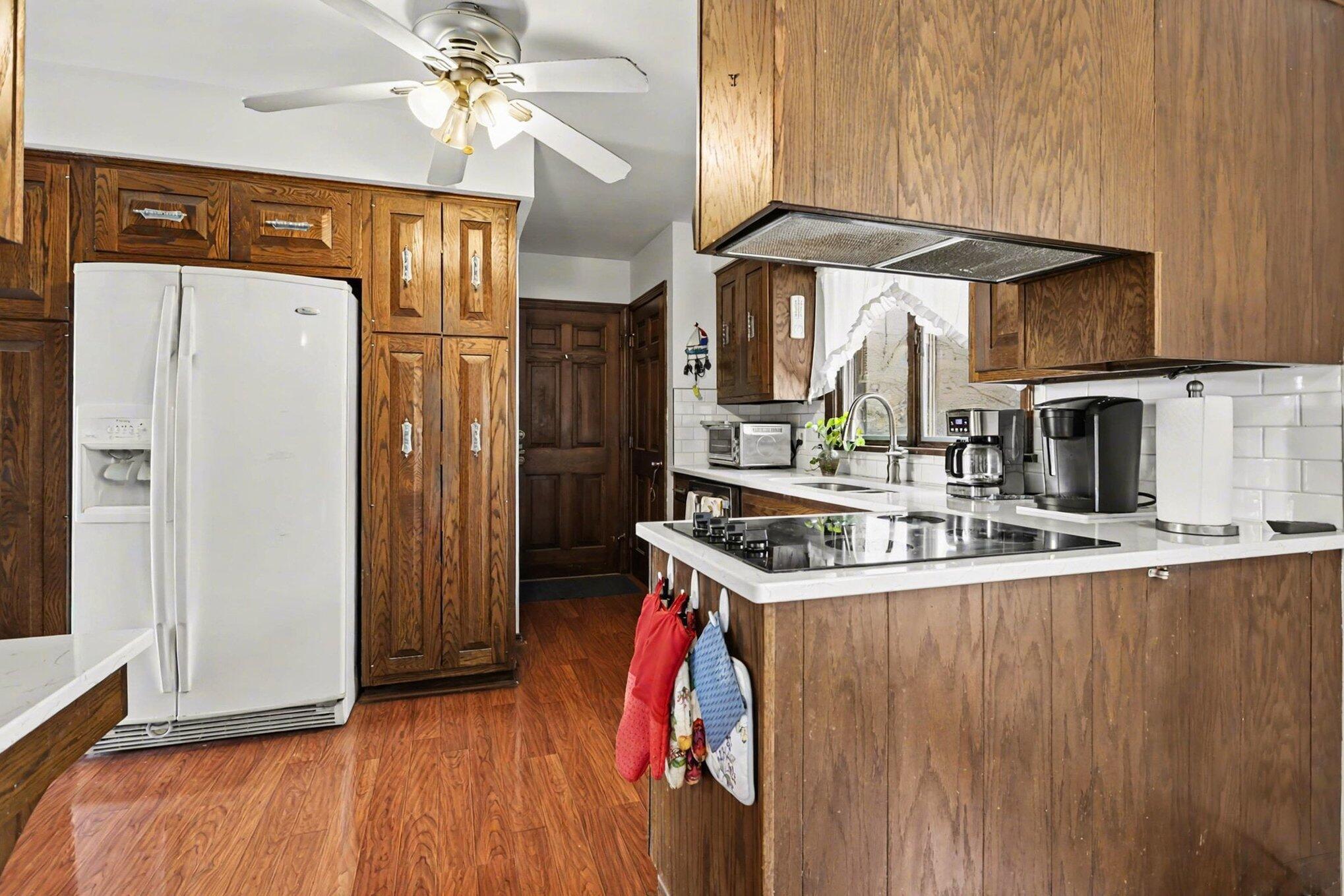55835 Davis Lane Dowagiac MI 49047