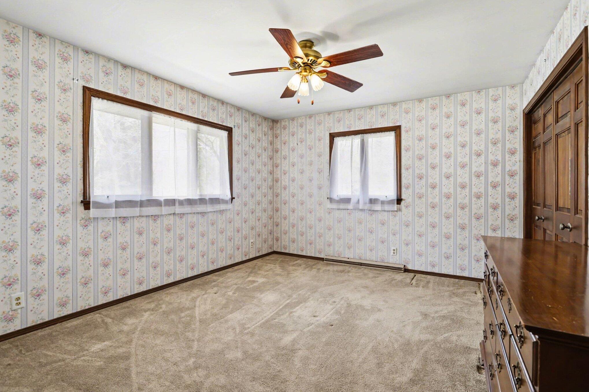 55835 Davis Lane Dowagiac MI 49047