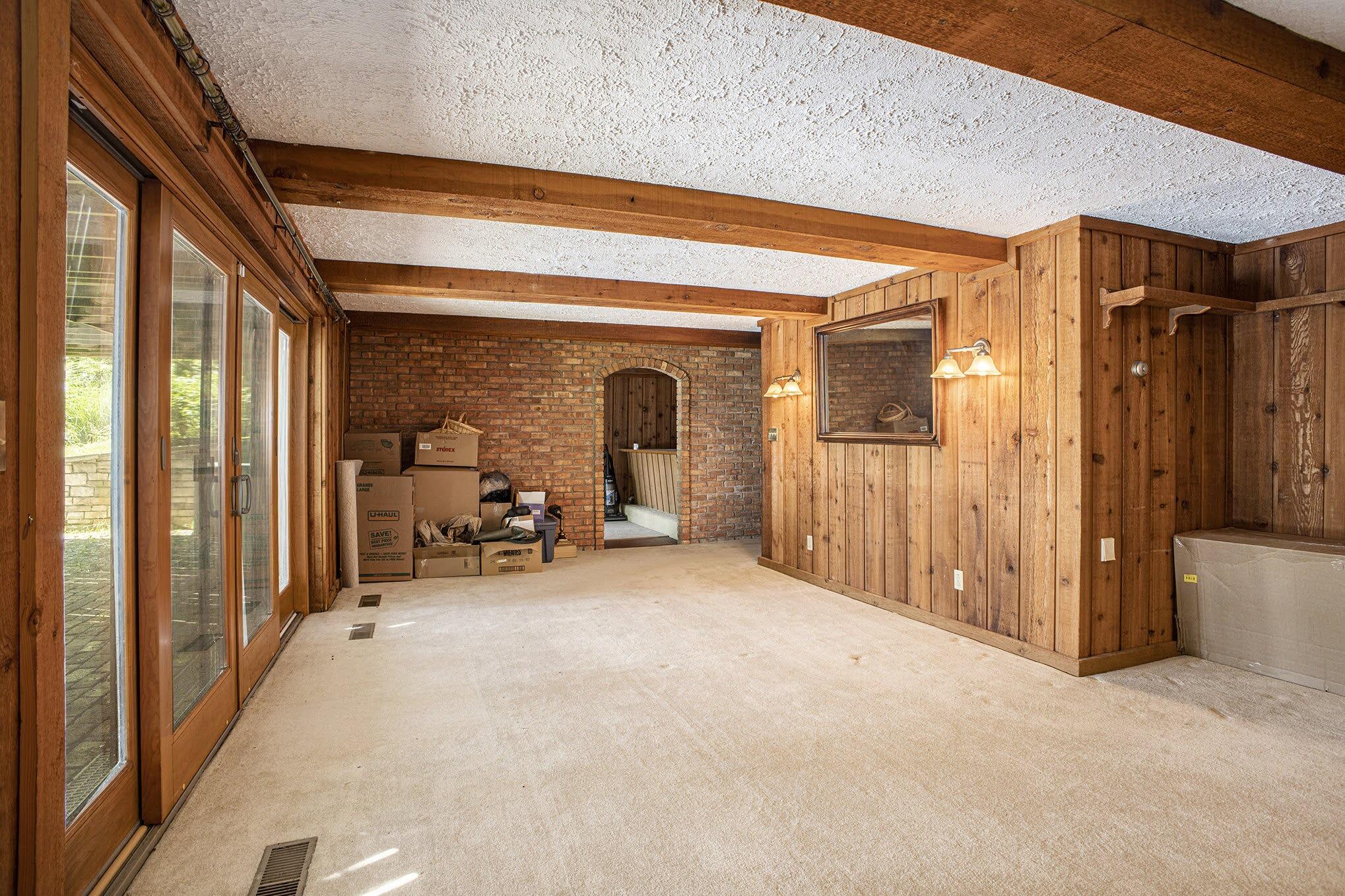 55835 Davis Lane Dowagiac MI 49047