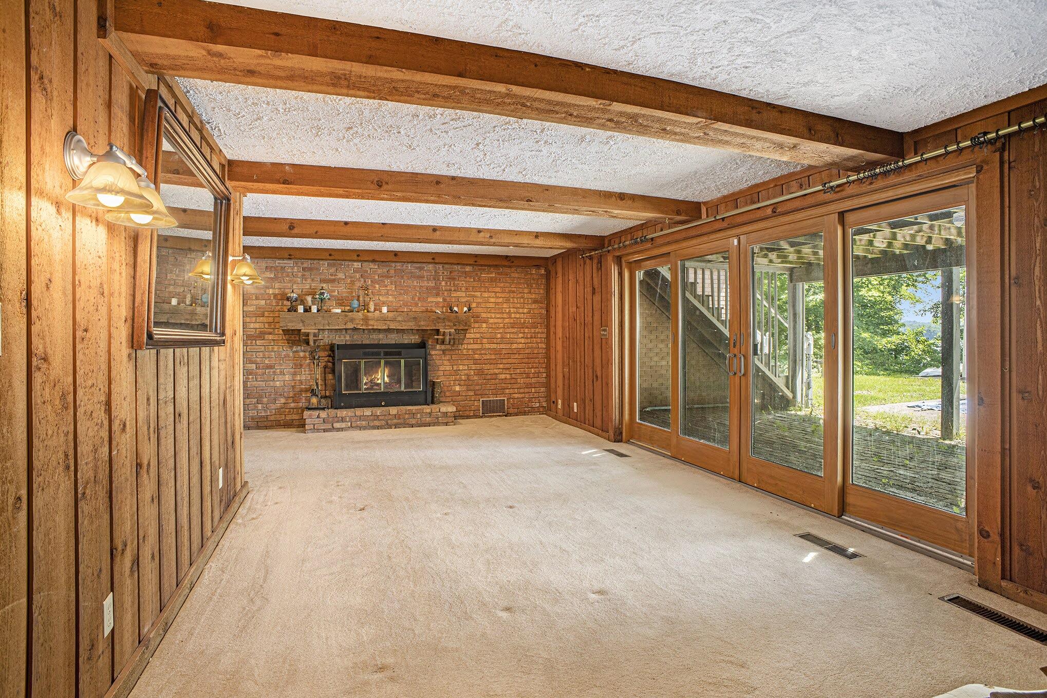 55835 Davis Lane Dowagiac MI 49047