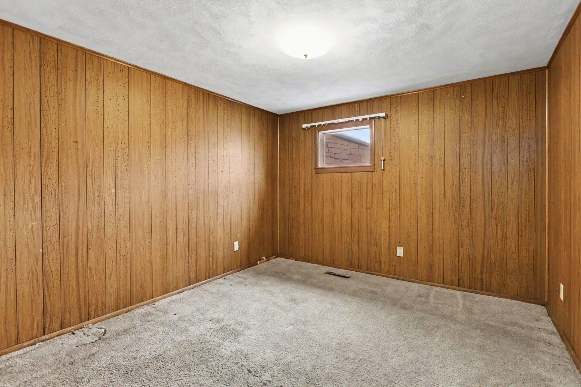 55835 Davis Lane Dowagiac MI 49047