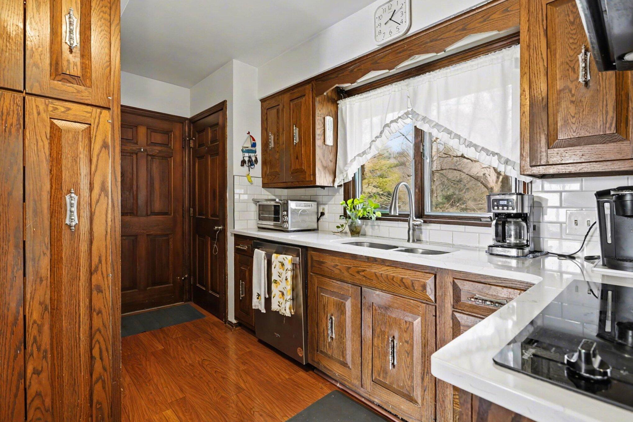 55835 Davis Lane Dowagiac MI 49047