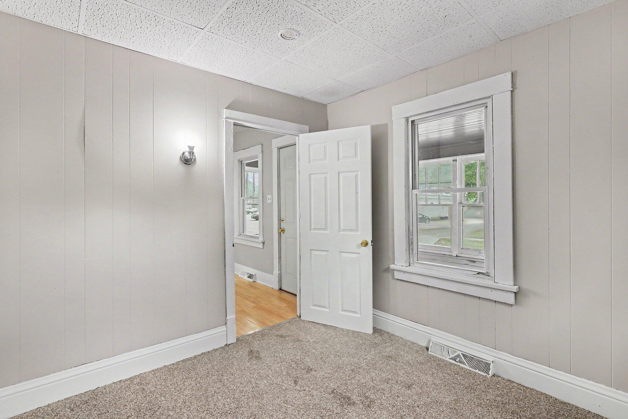 1768 Henry Street Muskegon MI 49441