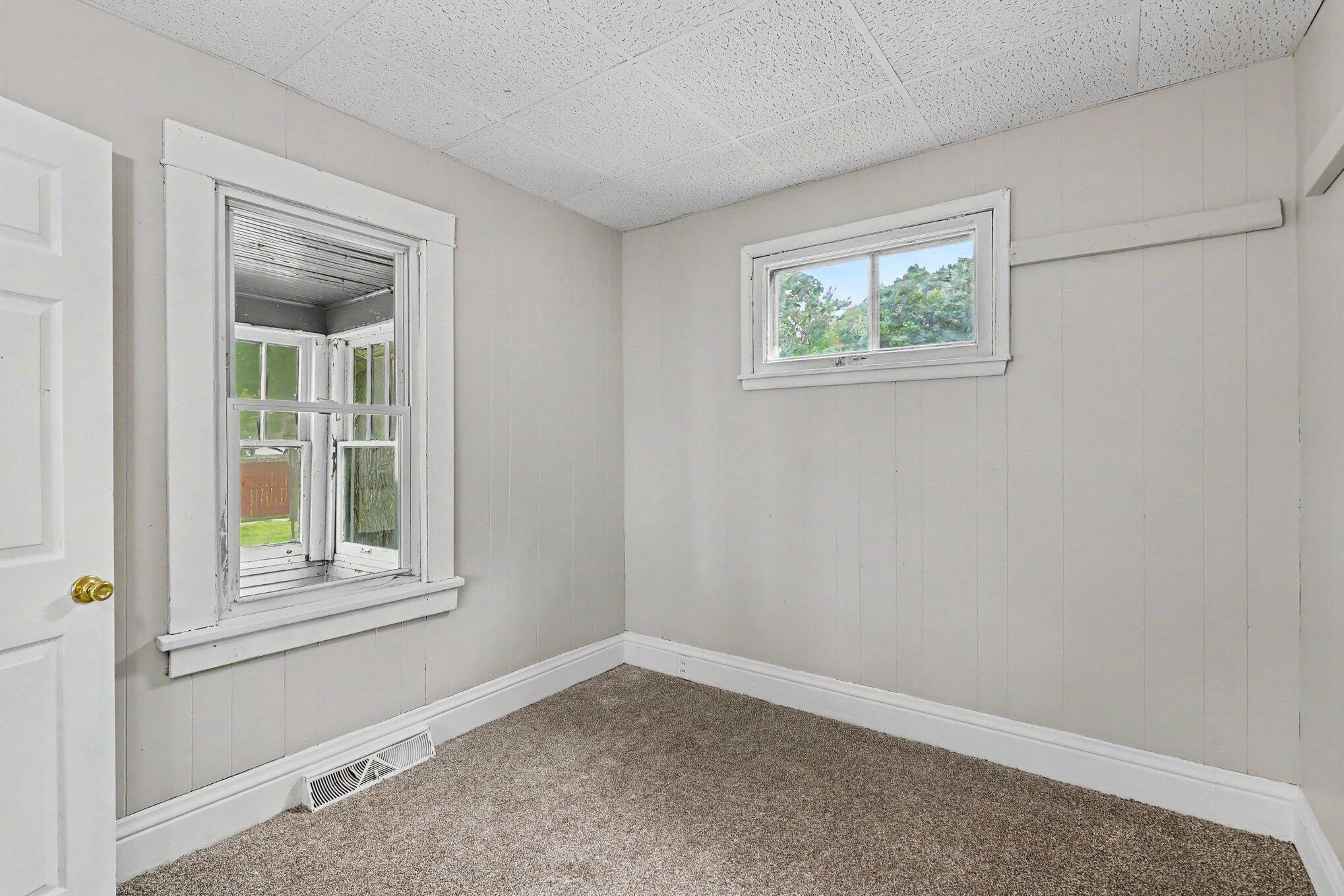 1768 Henry Street Muskegon MI 49441