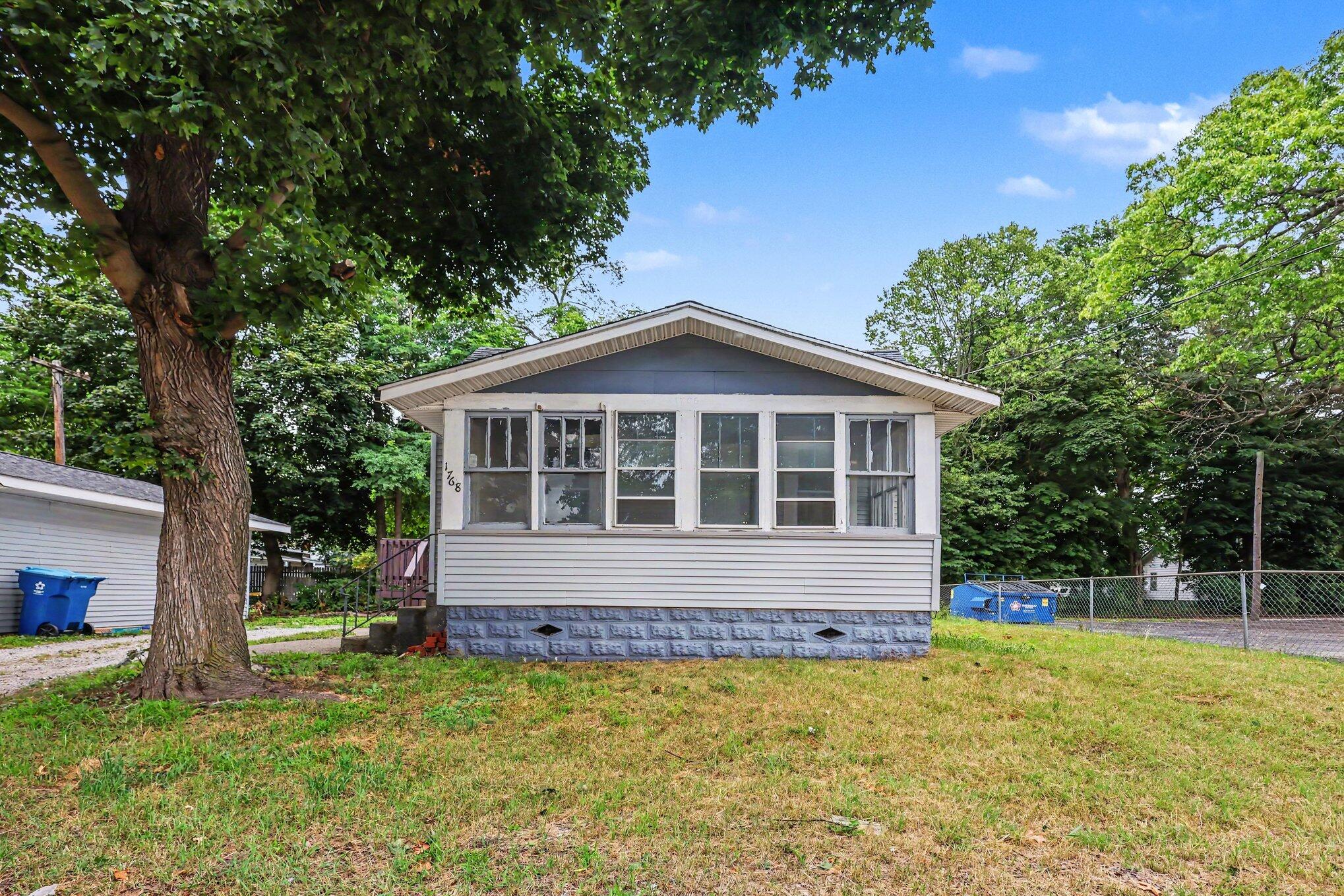 1768 Henry Street Muskegon MI 49441