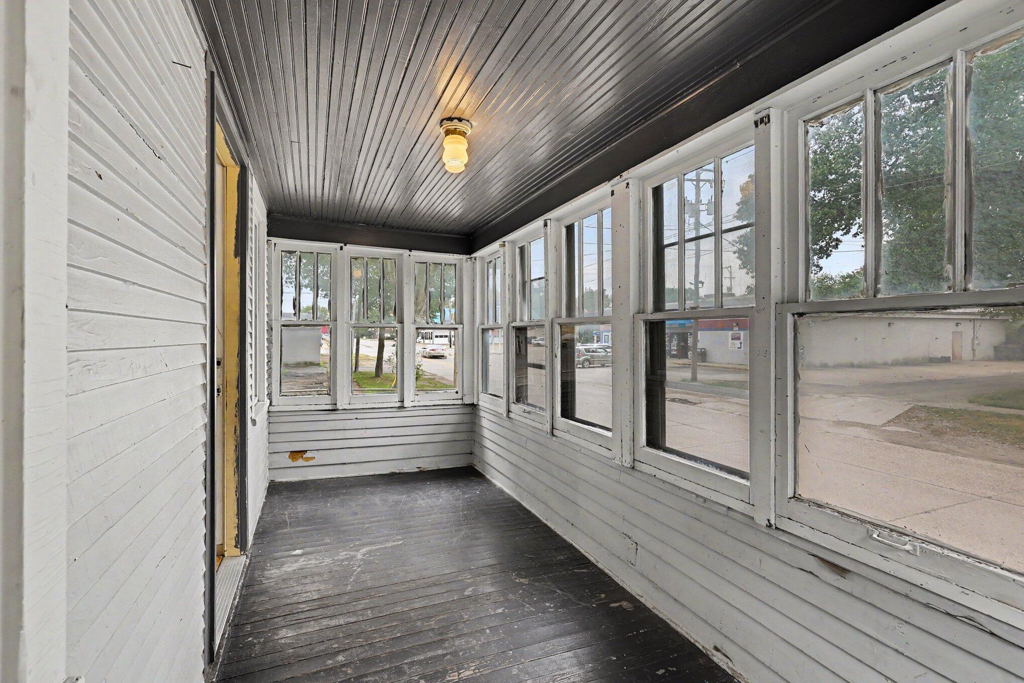 1768 Henry Street Muskegon MI 49441
