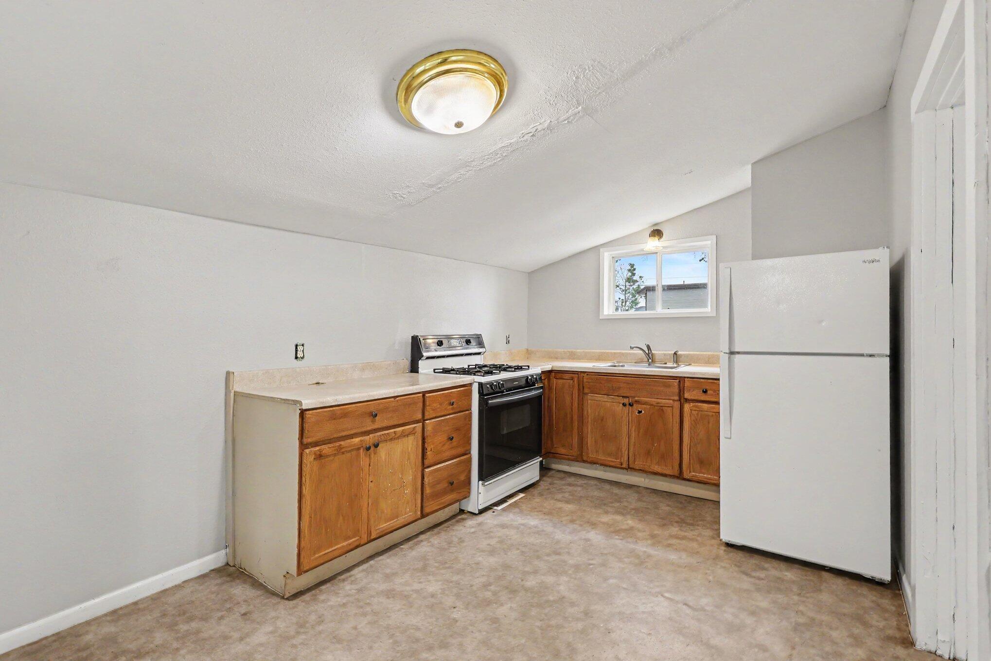 1768 Henry Street Muskegon MI 49441