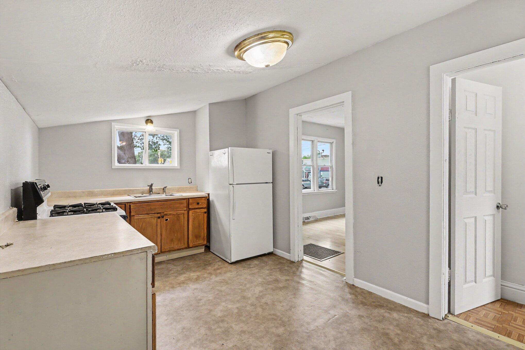 1768 Henry Street Muskegon MI 49441