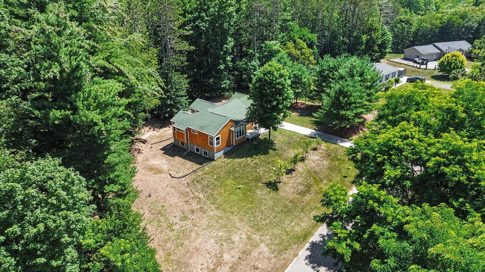 1072 N Brookridge Road Ludington MI 49431