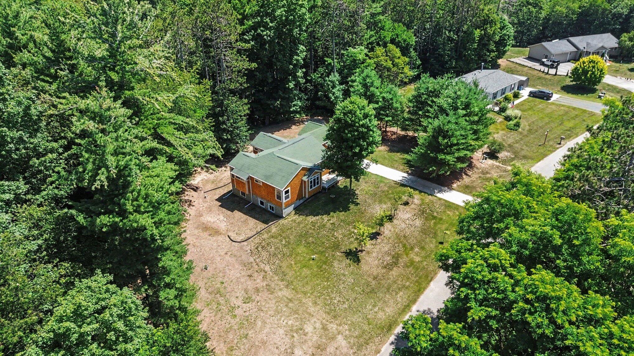 1072 N Brookridge Road Ludington MI 49431
