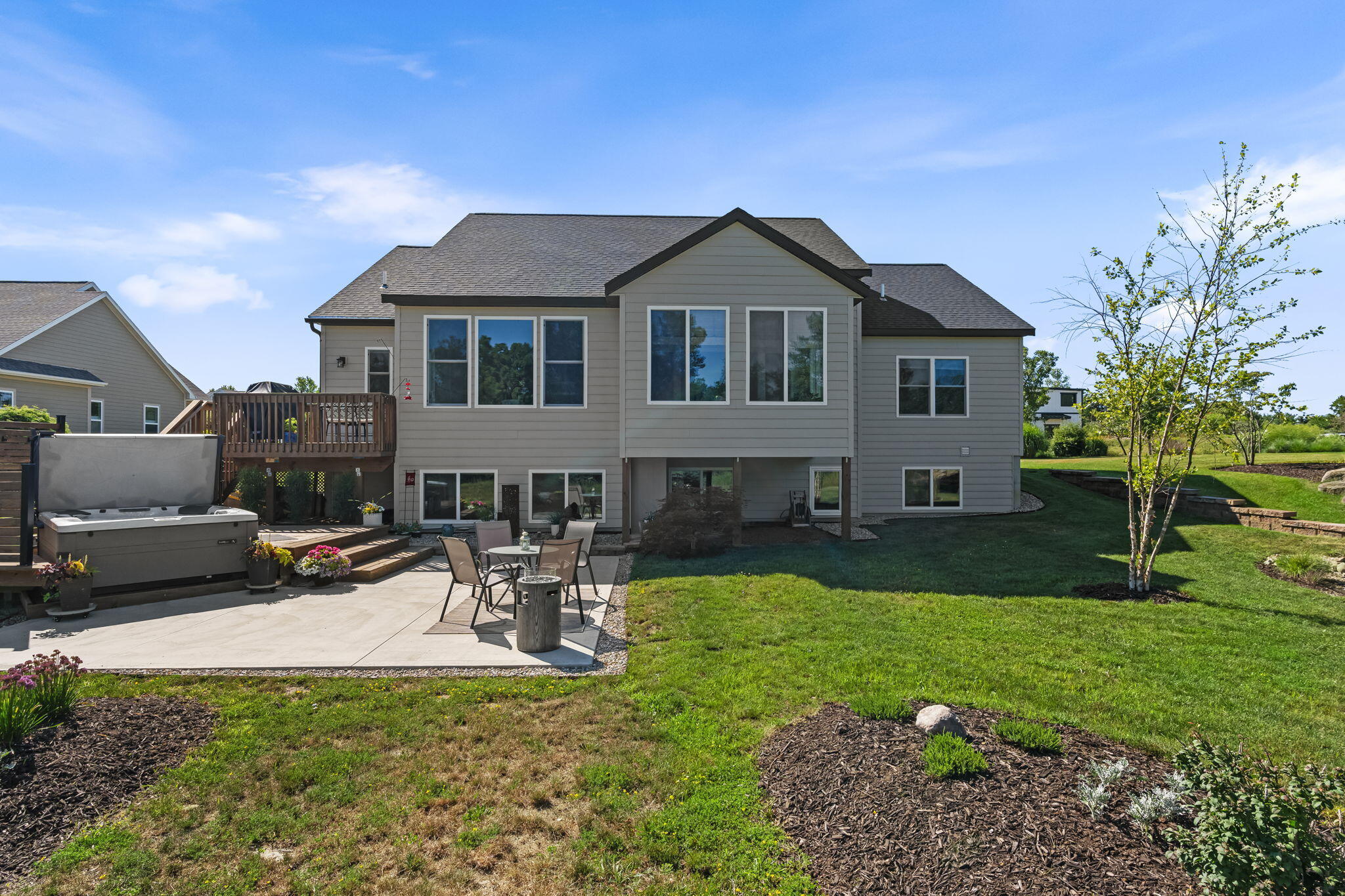 6691 Yamoto Way Fennville MI 49408