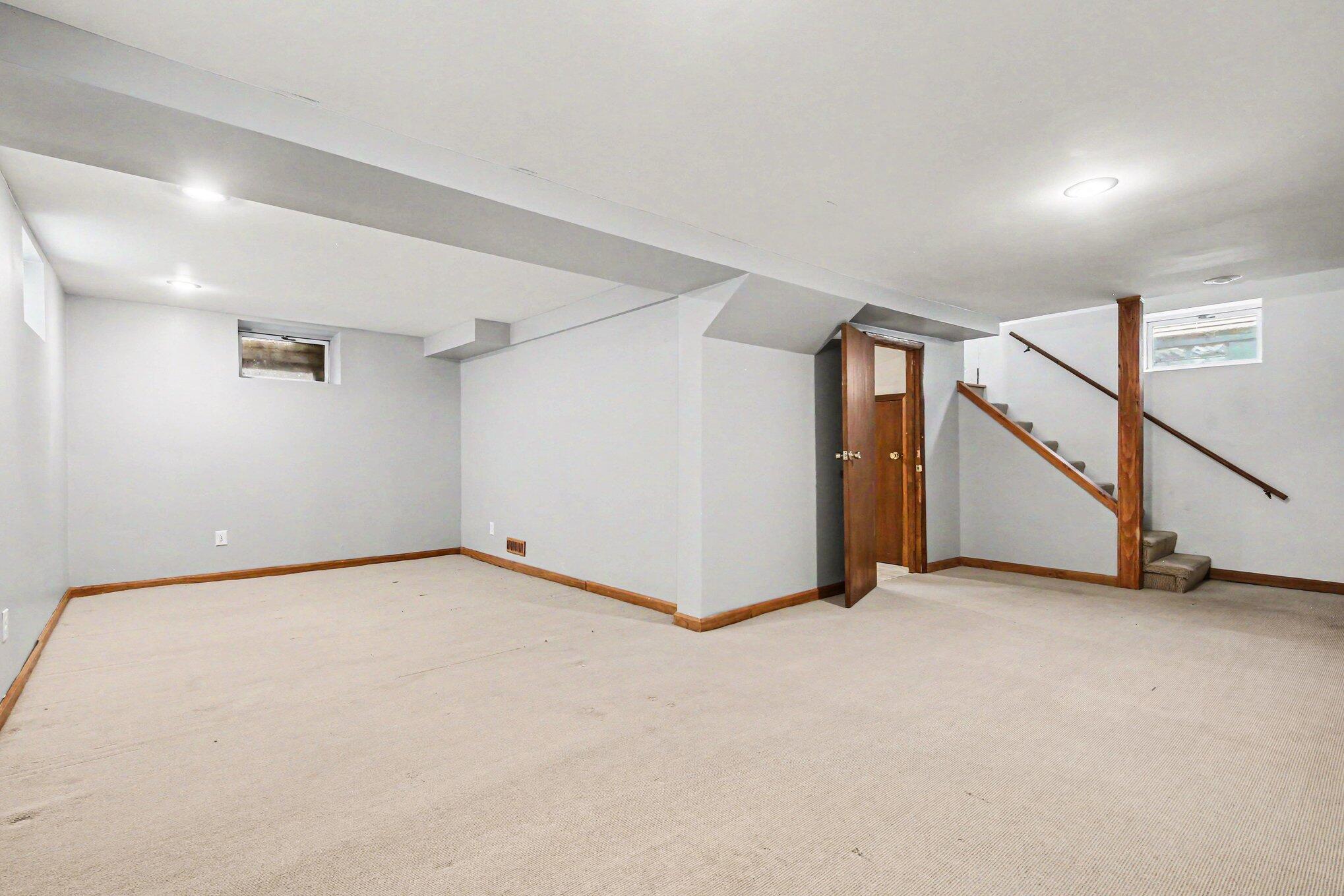 47 Carlton Avenue SE Grand Rapids MI 49506