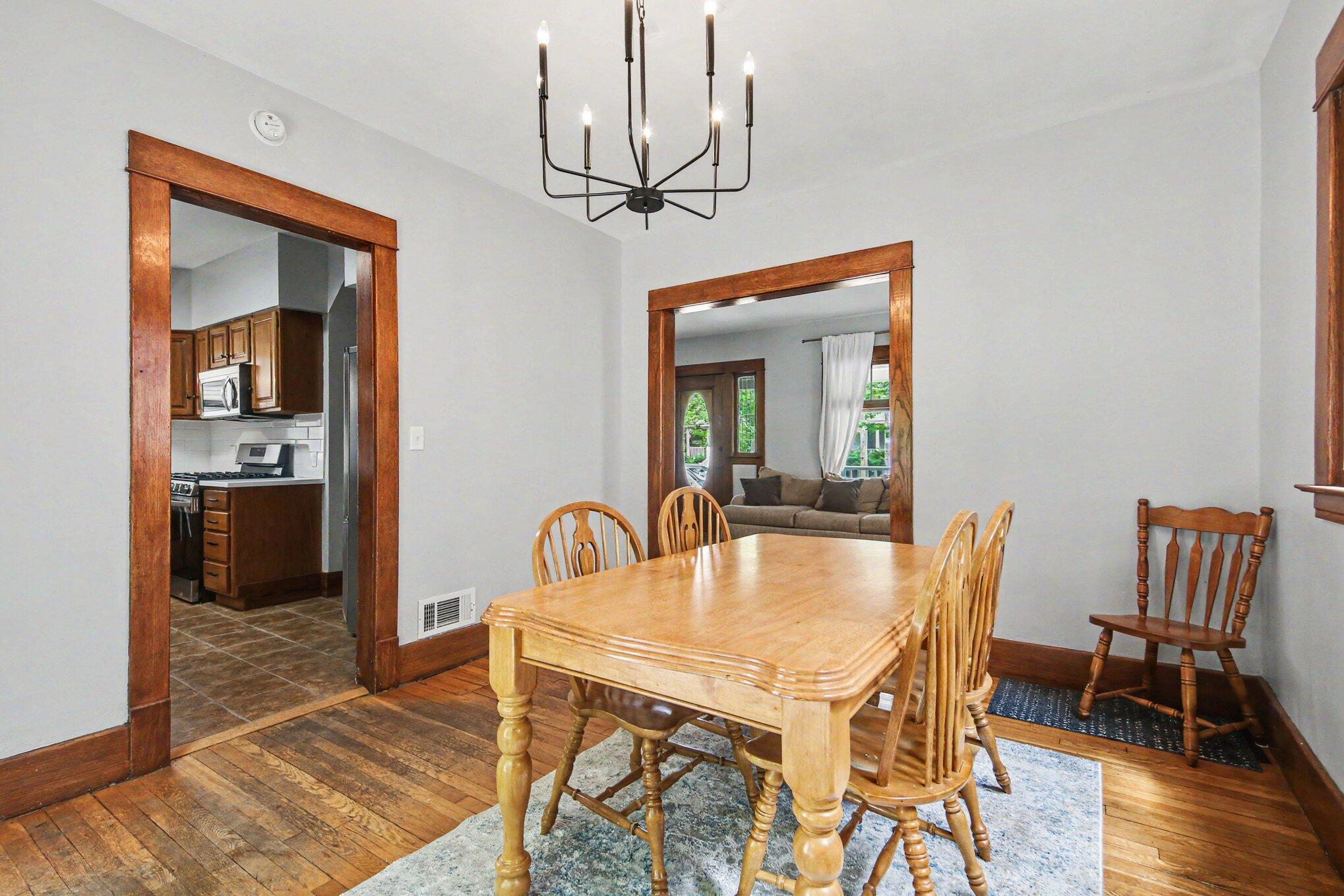 47 Carlton Avenue SE Grand Rapids MI 49506