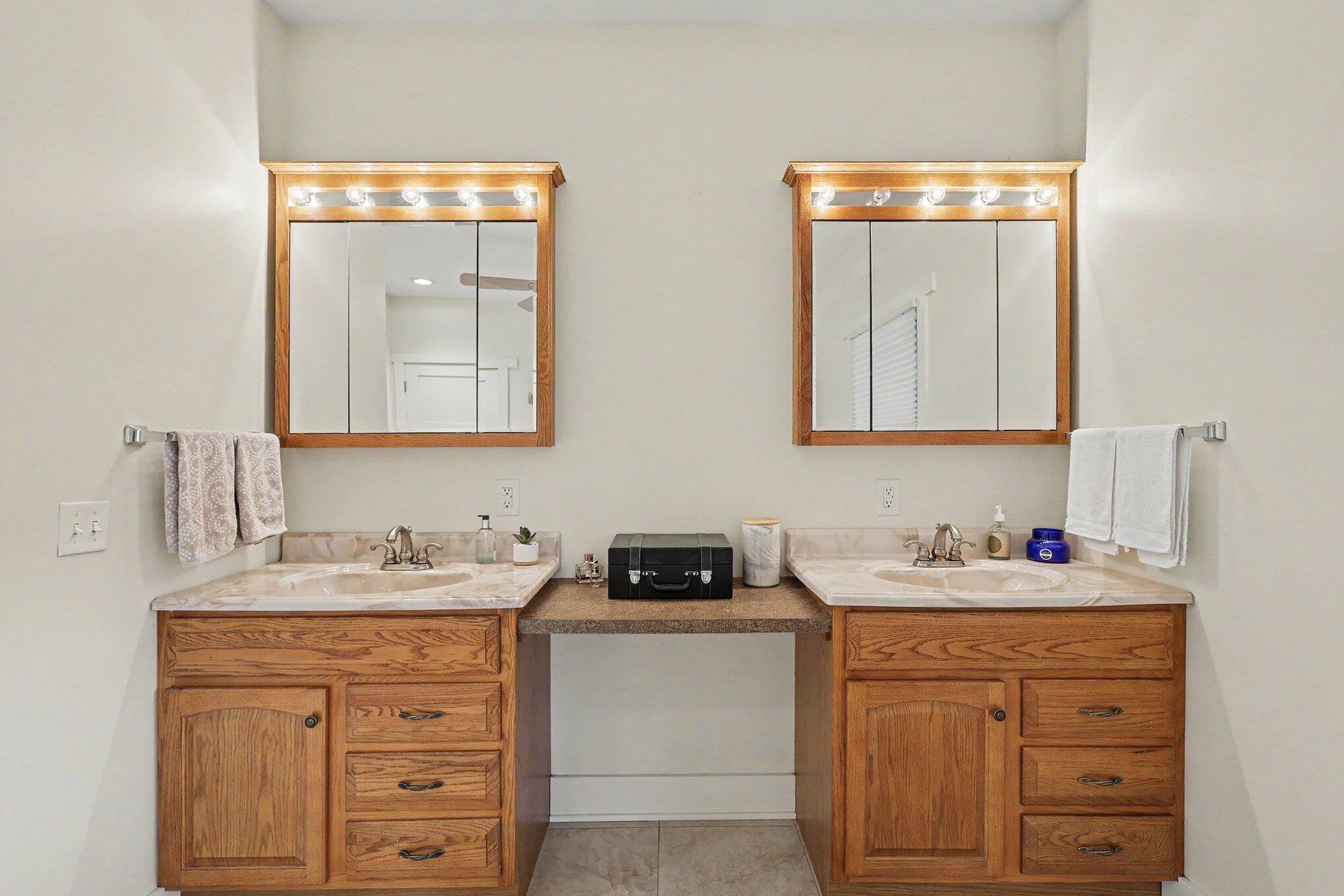 7264 B Street South Haven MI 49090