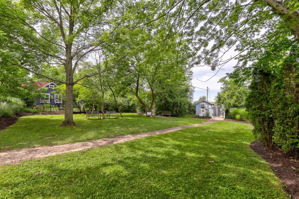 7264 B Street South Haven MI 49090