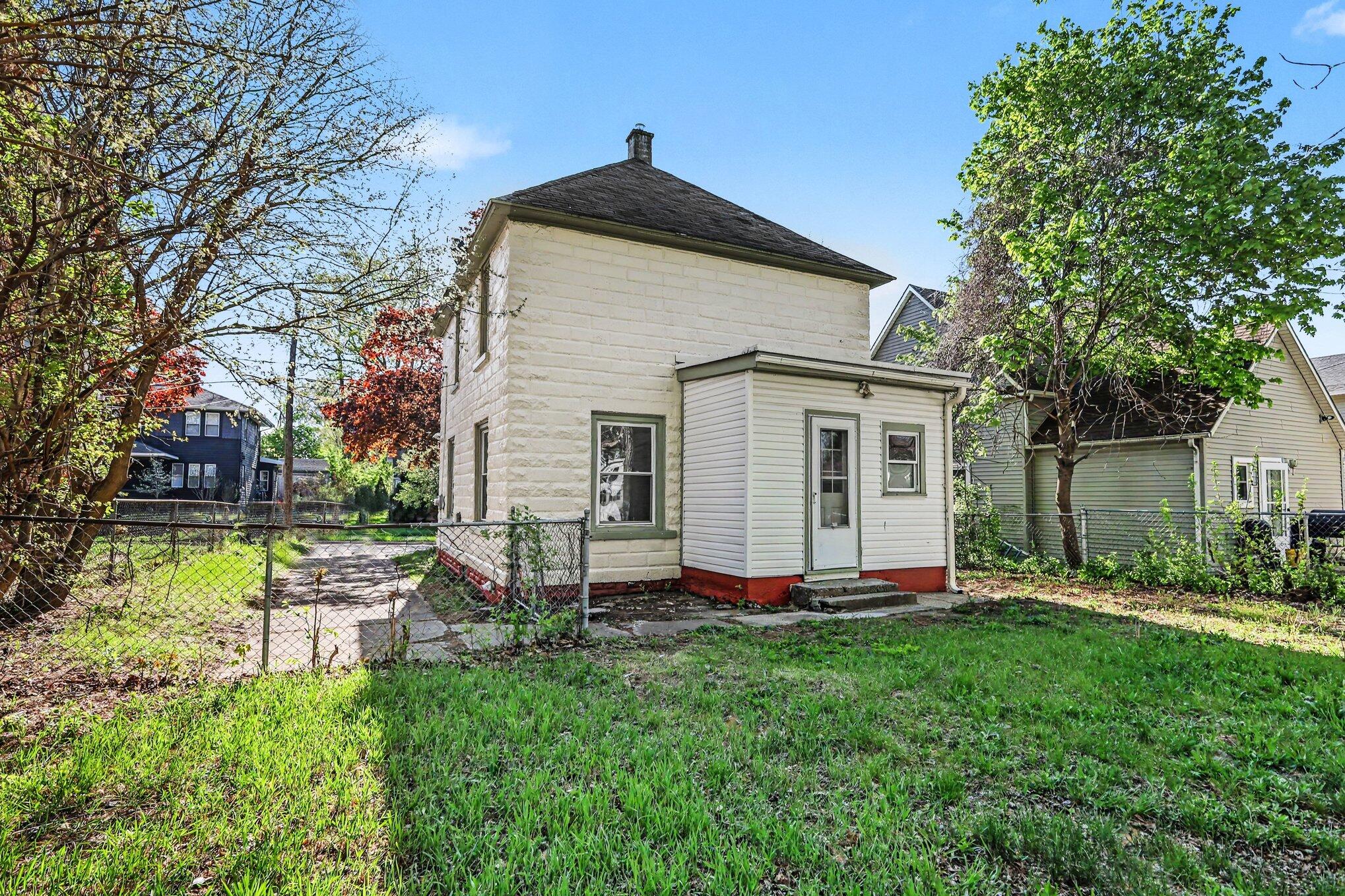 1111 Cooper Avenue SE Grand Rapids MI 49507
