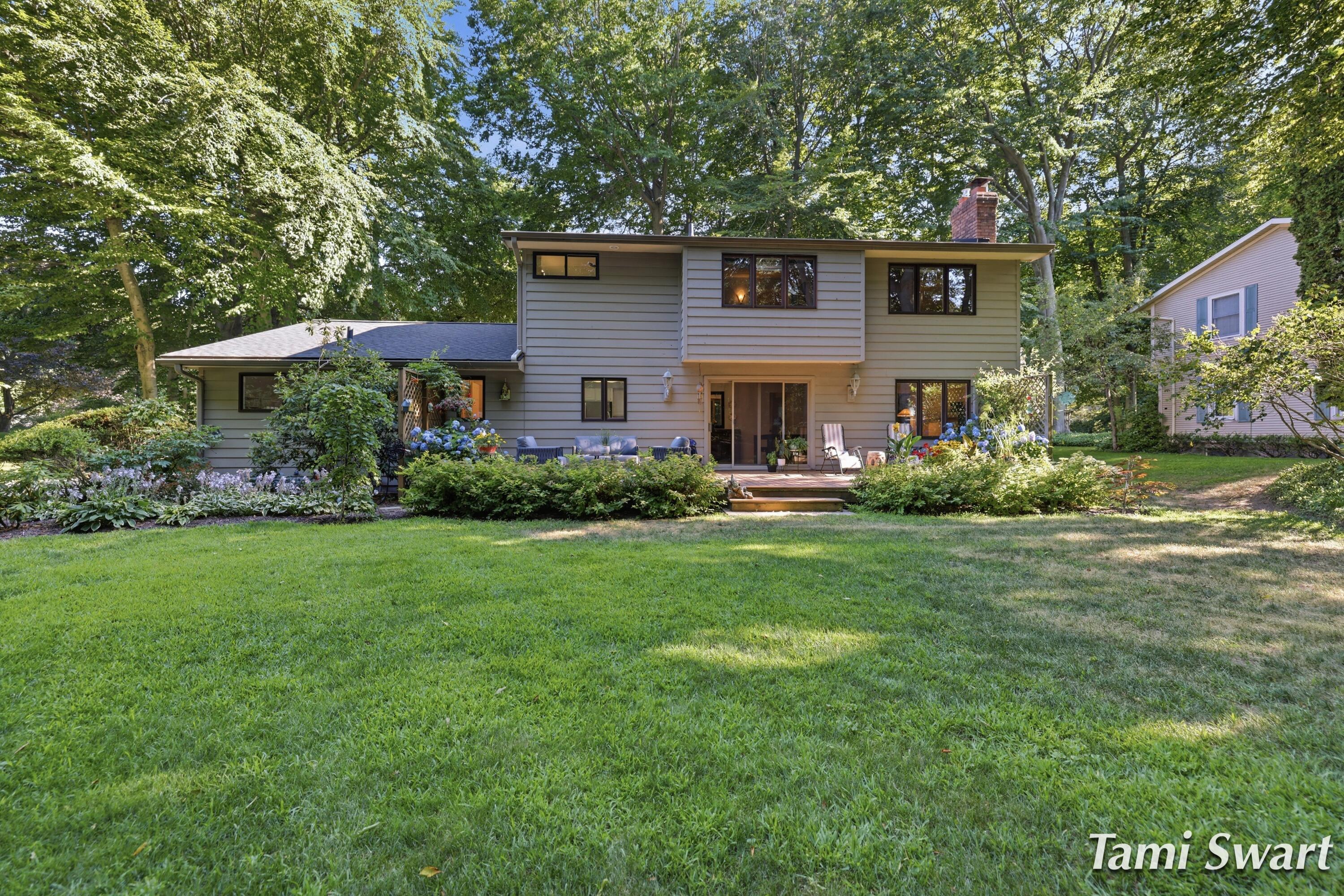 17565 Beech Hill Drive Grand Haven MI 49417