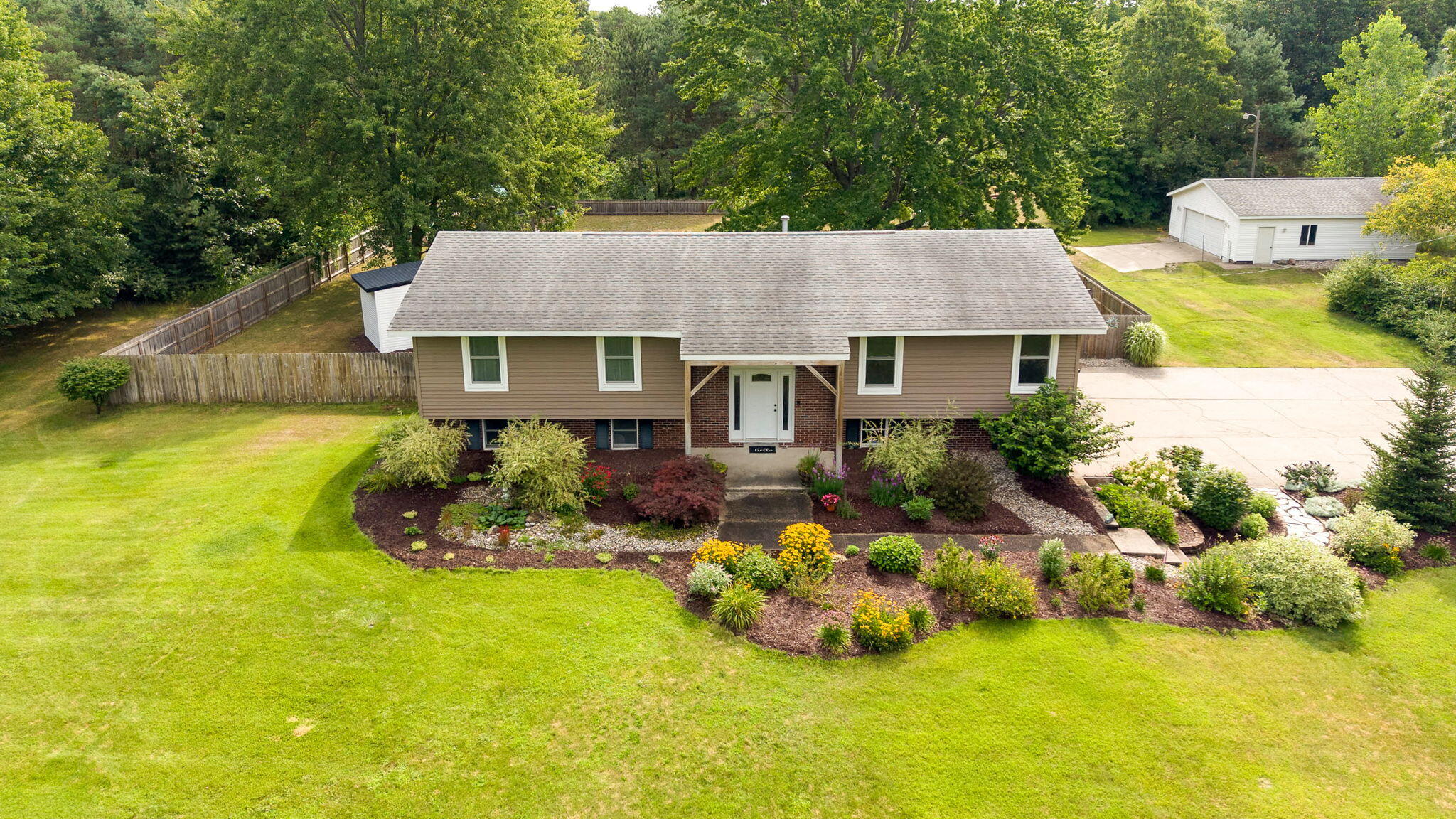 3566 S Brooks Road Muskegon MI 49444