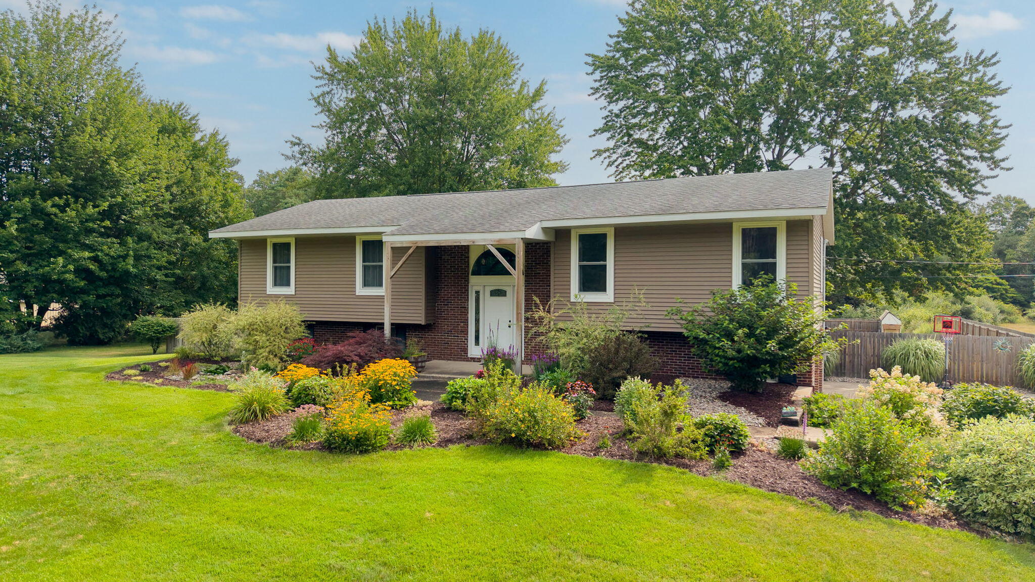 3566 S Brooks Road Muskegon MI 49444