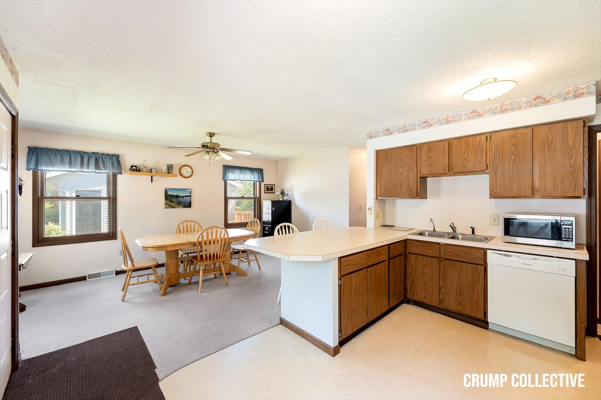 3410 Benjamin Avenue NE Grand Rapids MI 49525