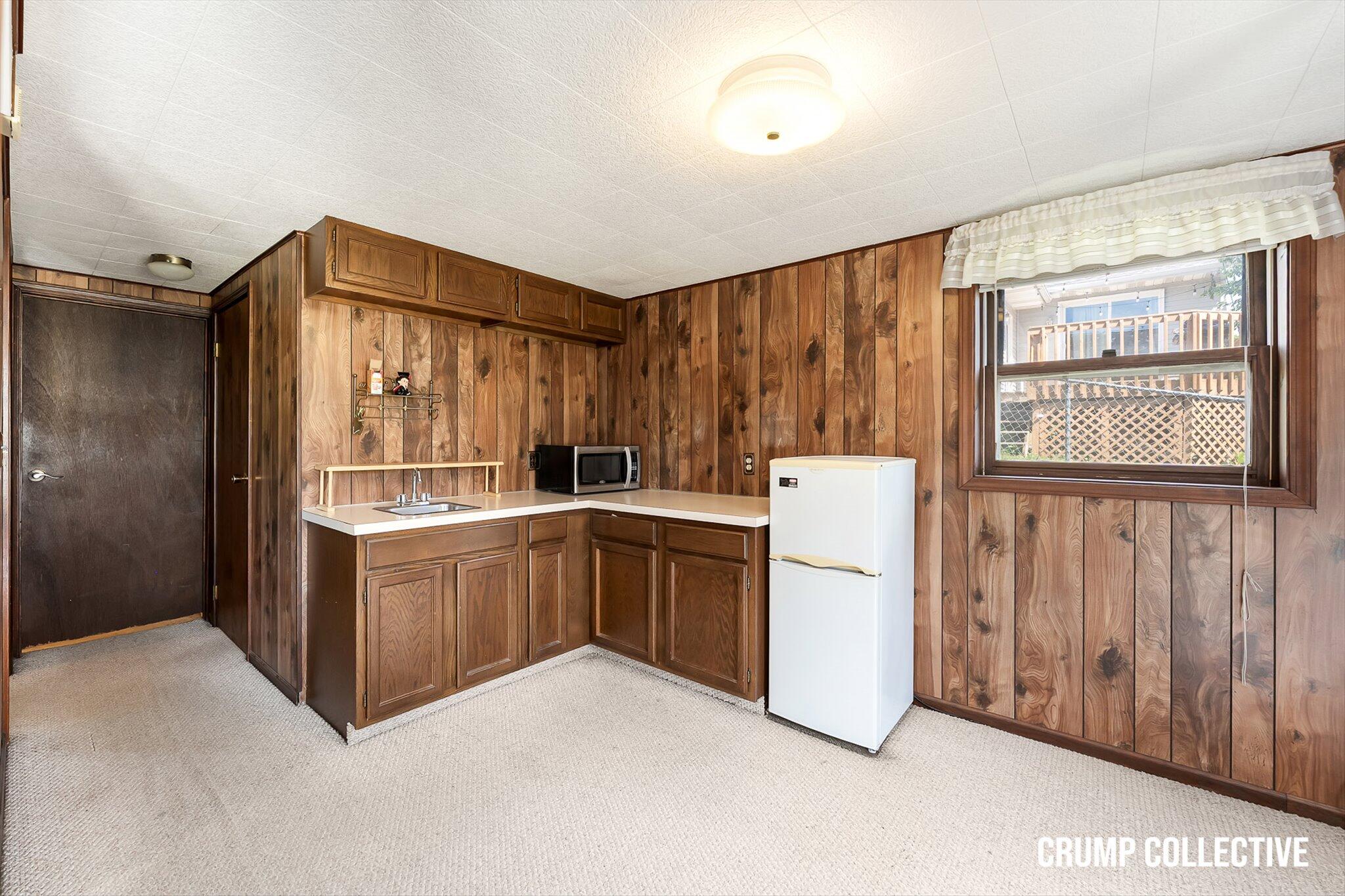 3410 Benjamin Avenue NE Grand Rapids MI 49525