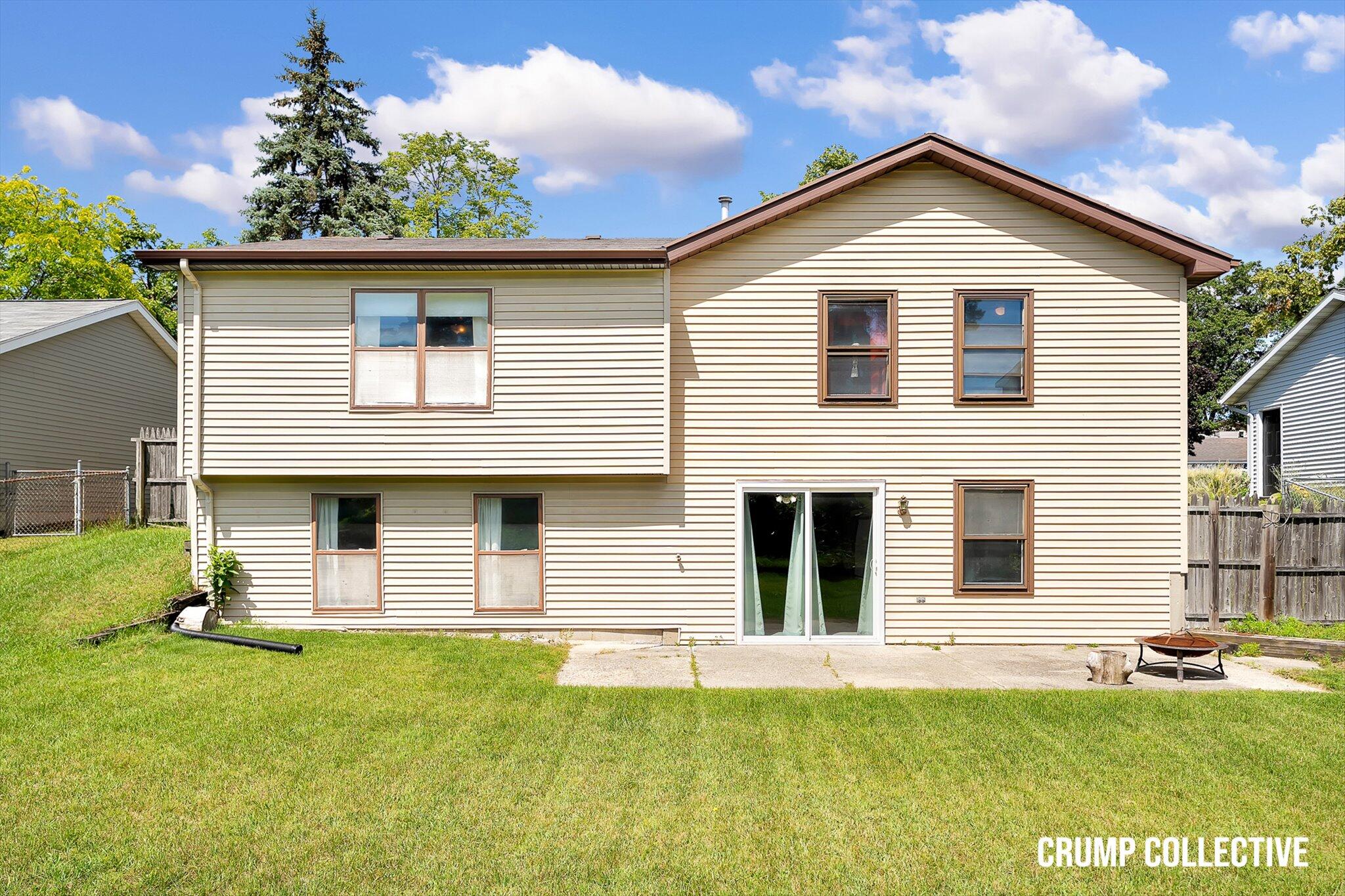 3410 Benjamin Avenue NE Grand Rapids MI 49525
