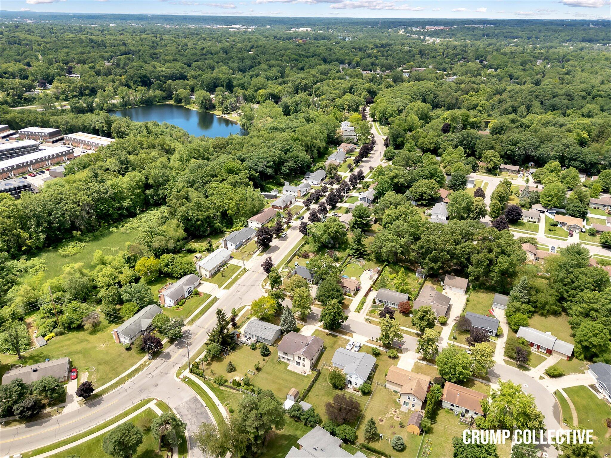 3410 Benjamin Avenue NE Grand Rapids MI 49525