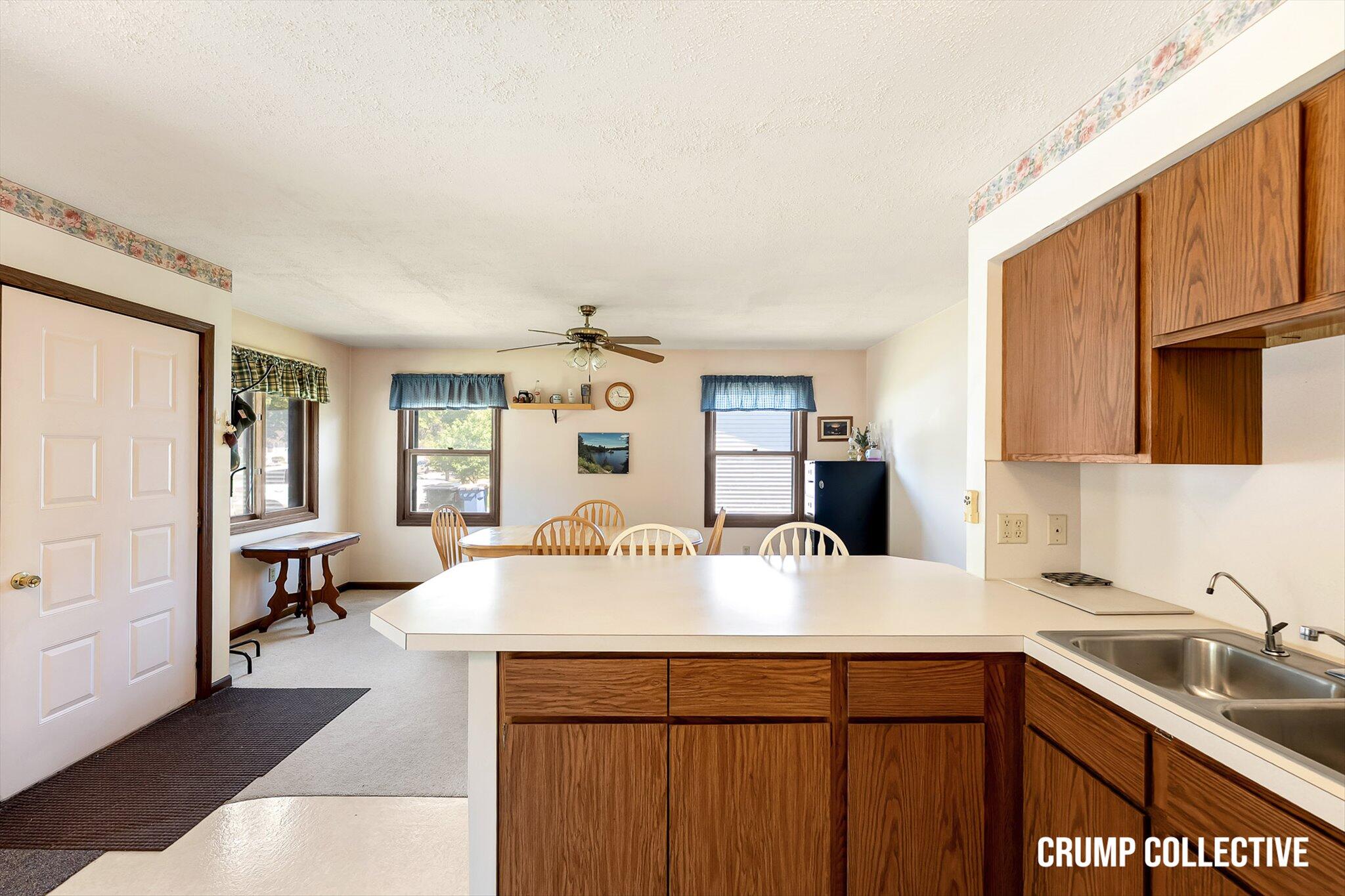 3410 Benjamin Avenue NE Grand Rapids MI 49525