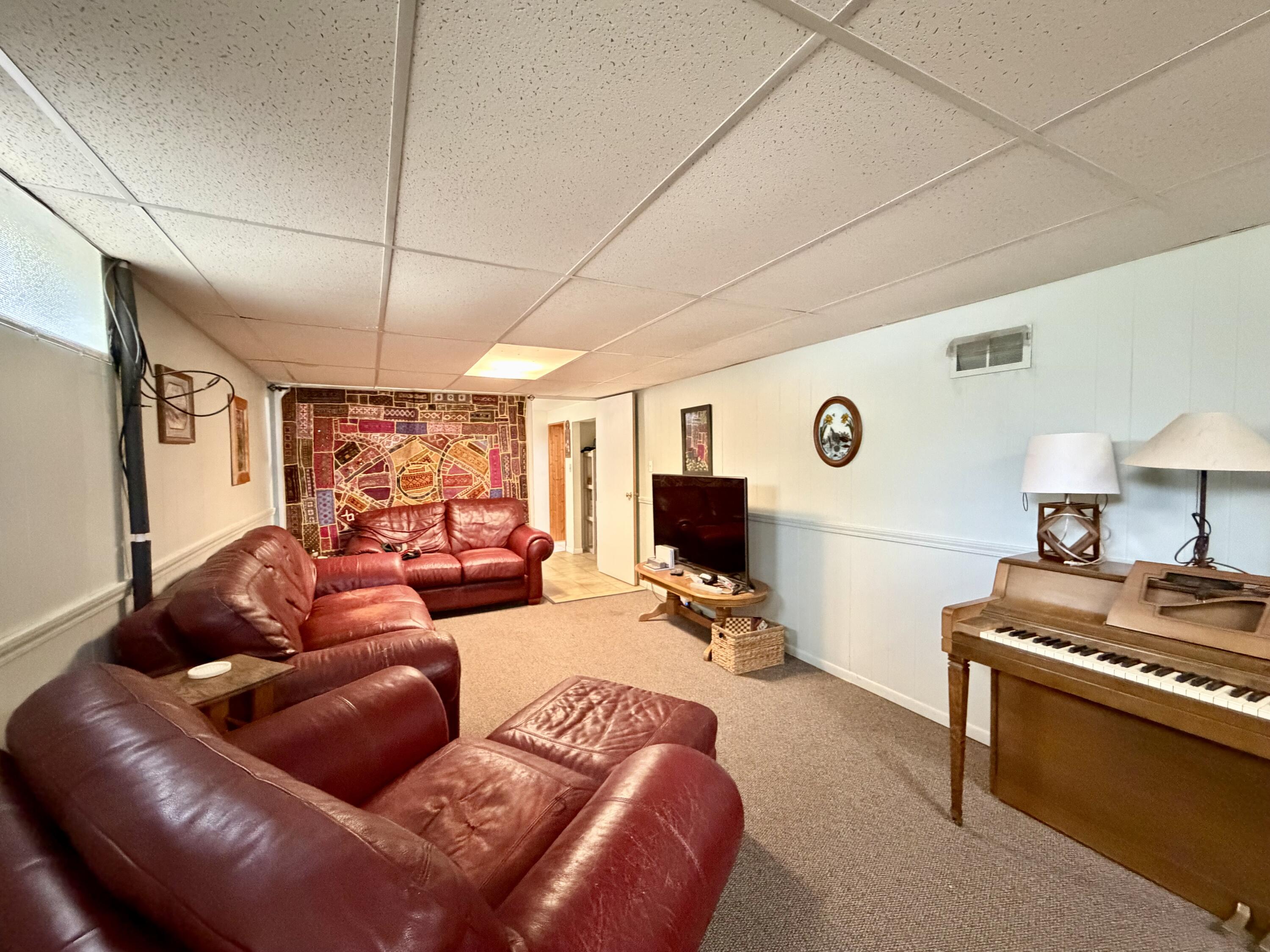 1027 N Rath Avenue Ludington MI 49431
