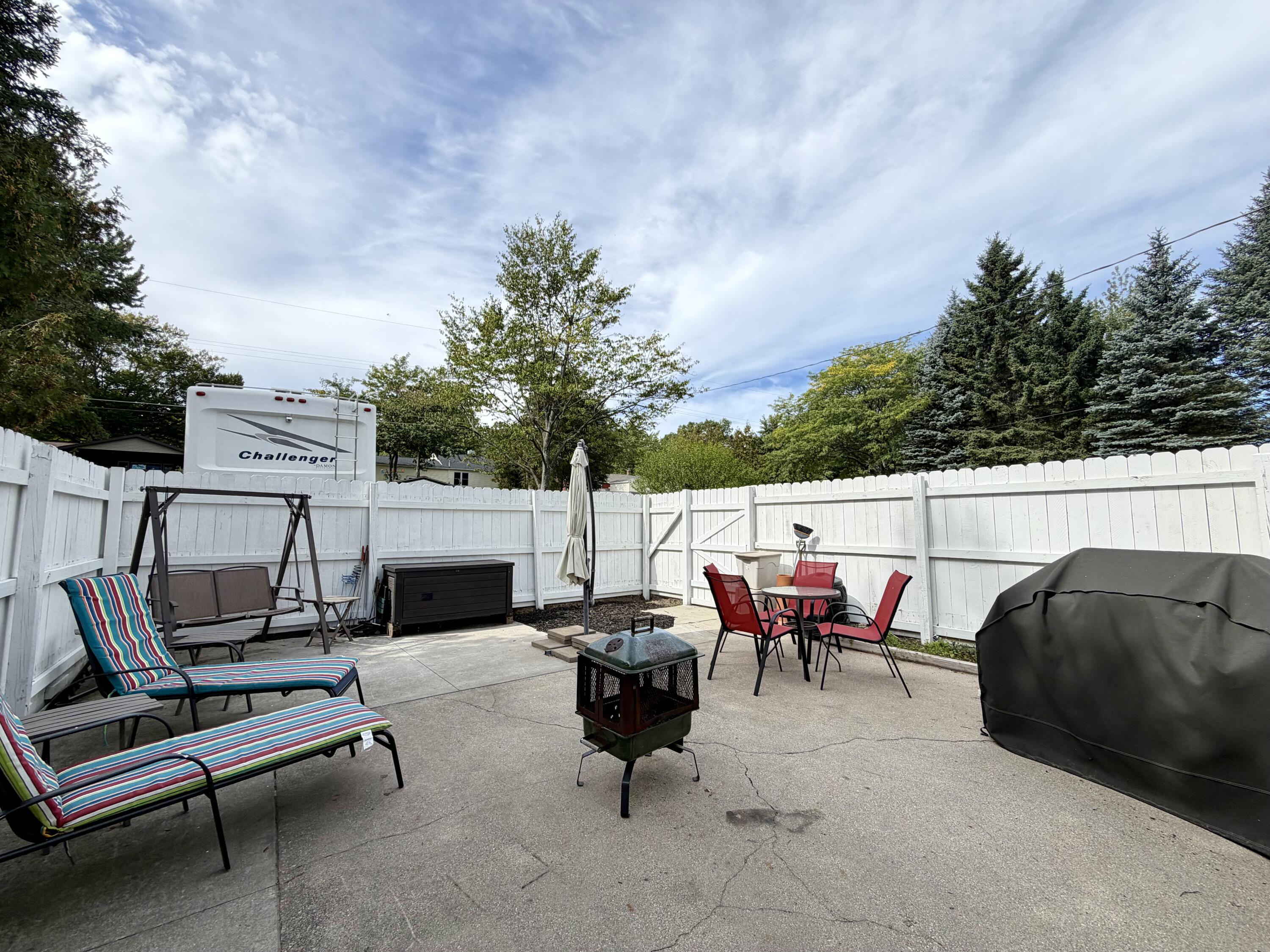 1027 N Rath Avenue Ludington MI 49431