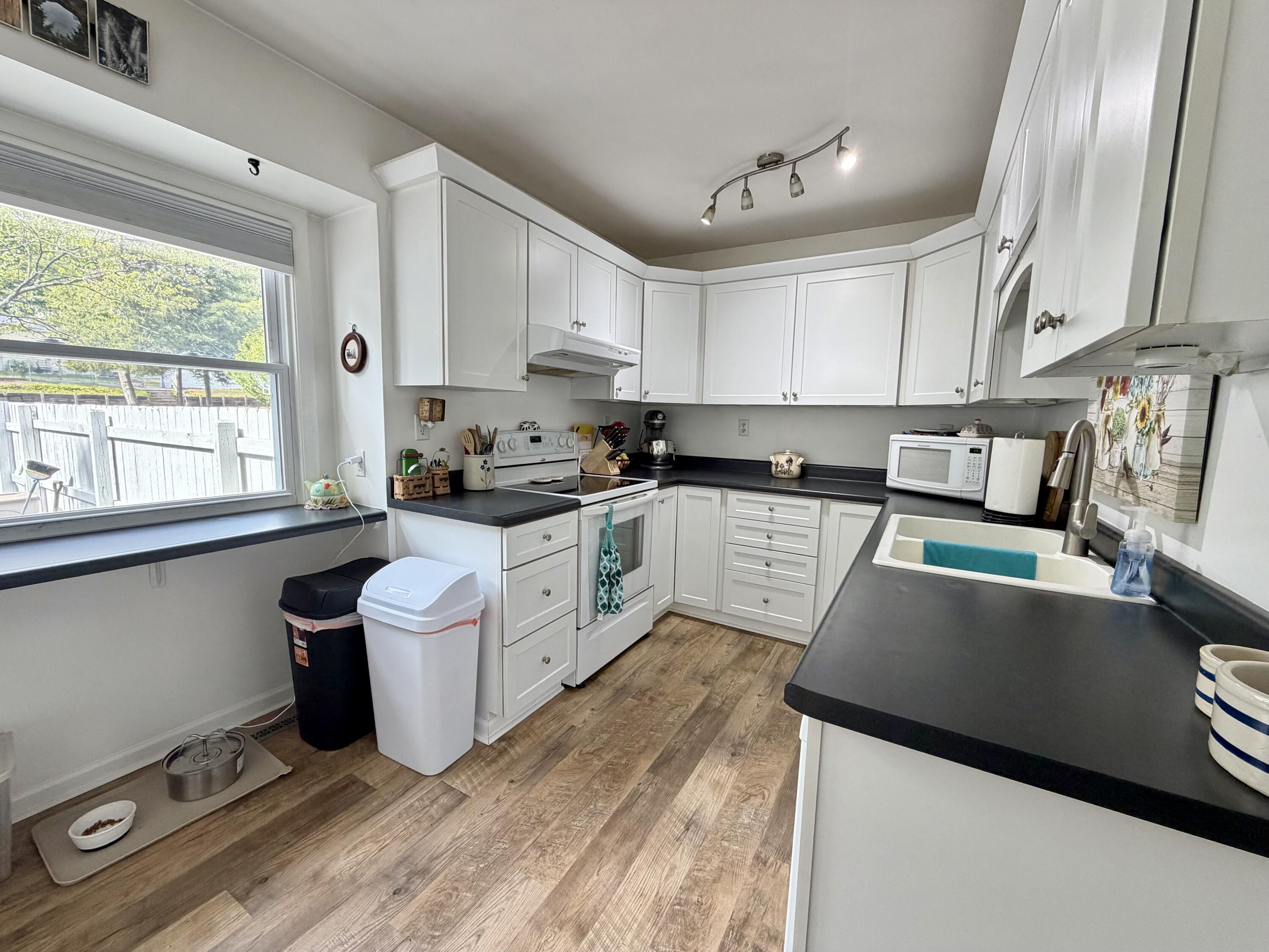 1027 N Rath Avenue Ludington MI 49431