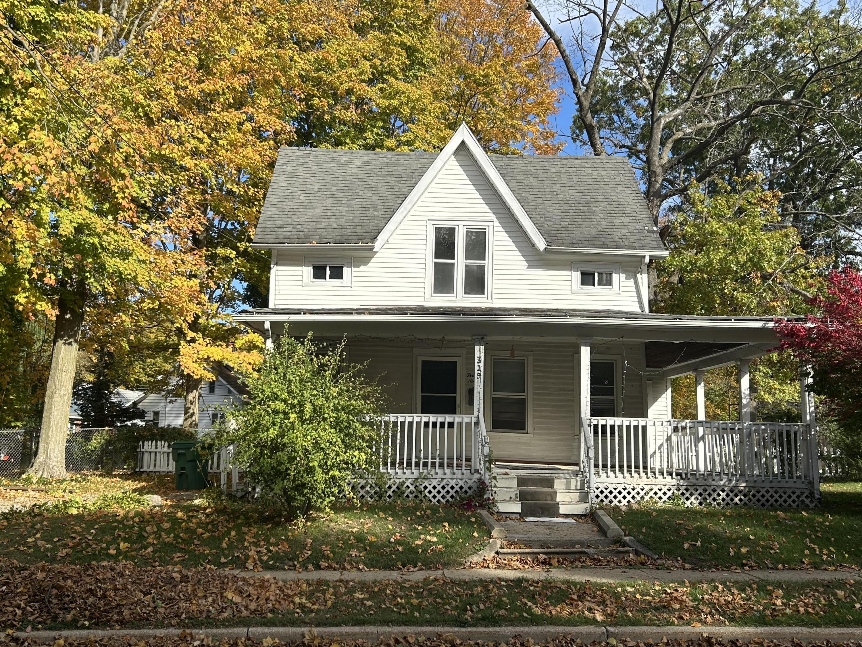 319 S 5th Street Niles MI 49120