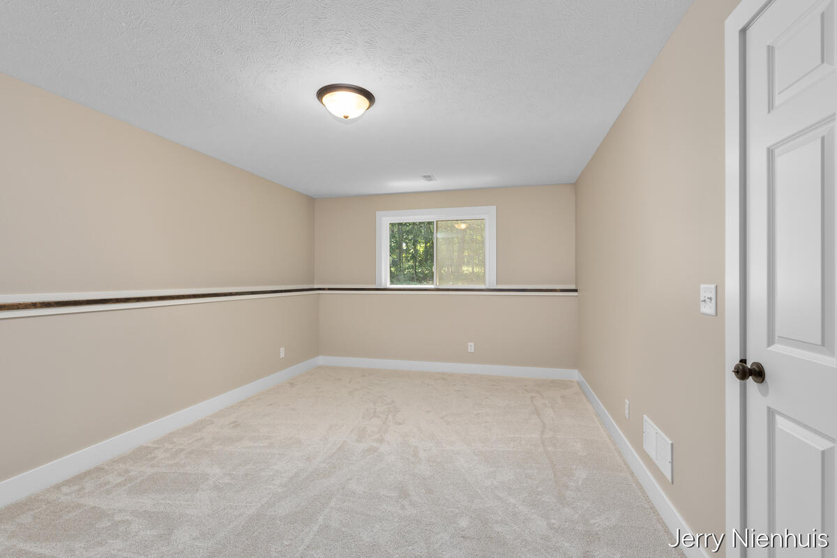 912 Blueberry Pine Court Allegan MI 49010