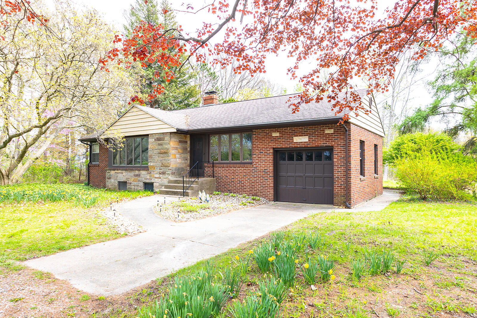 1359 Bell Avenue New Buffalo MI 49117