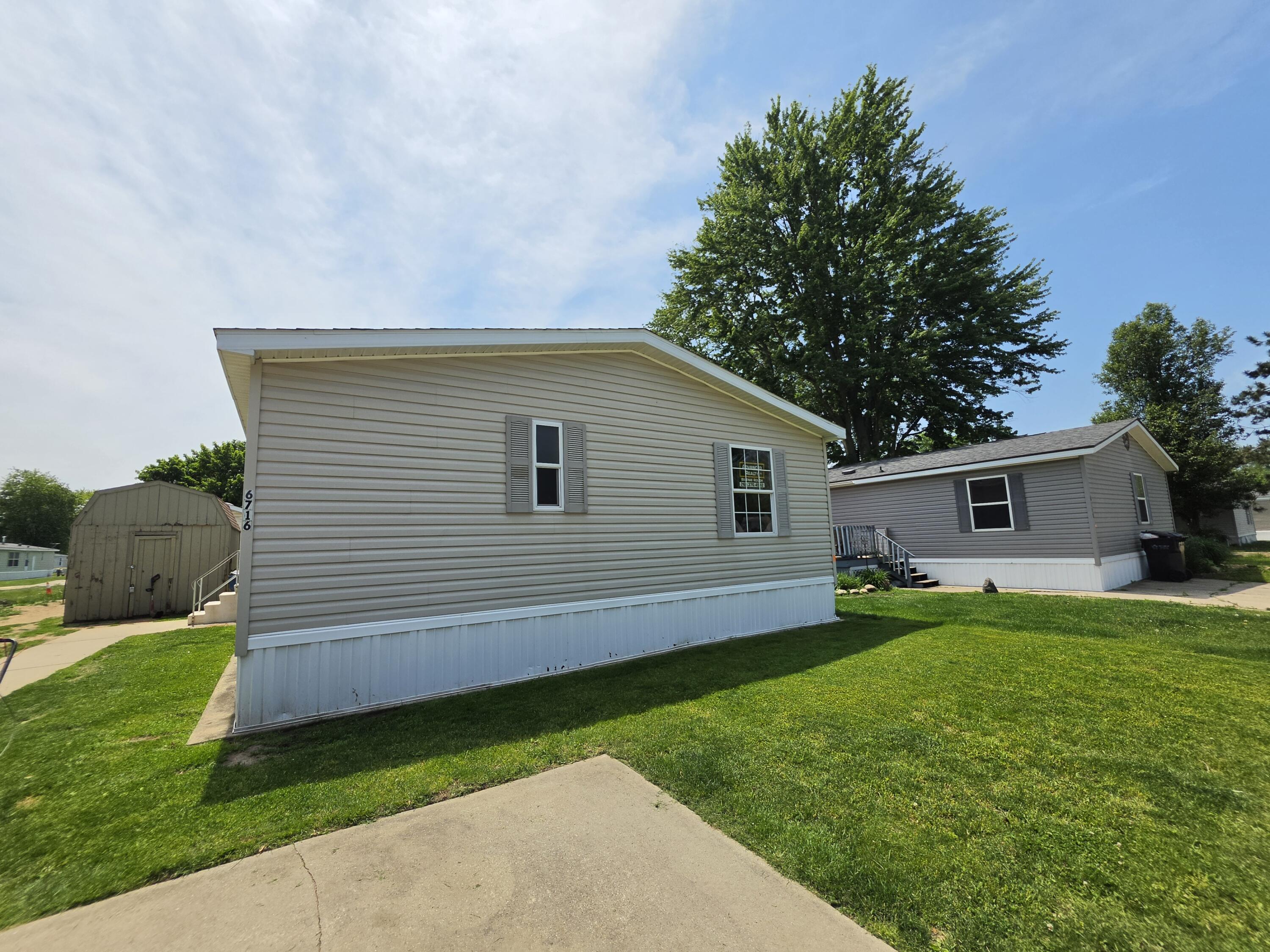 6716 Peyton Place Kalamazoo MI 49048