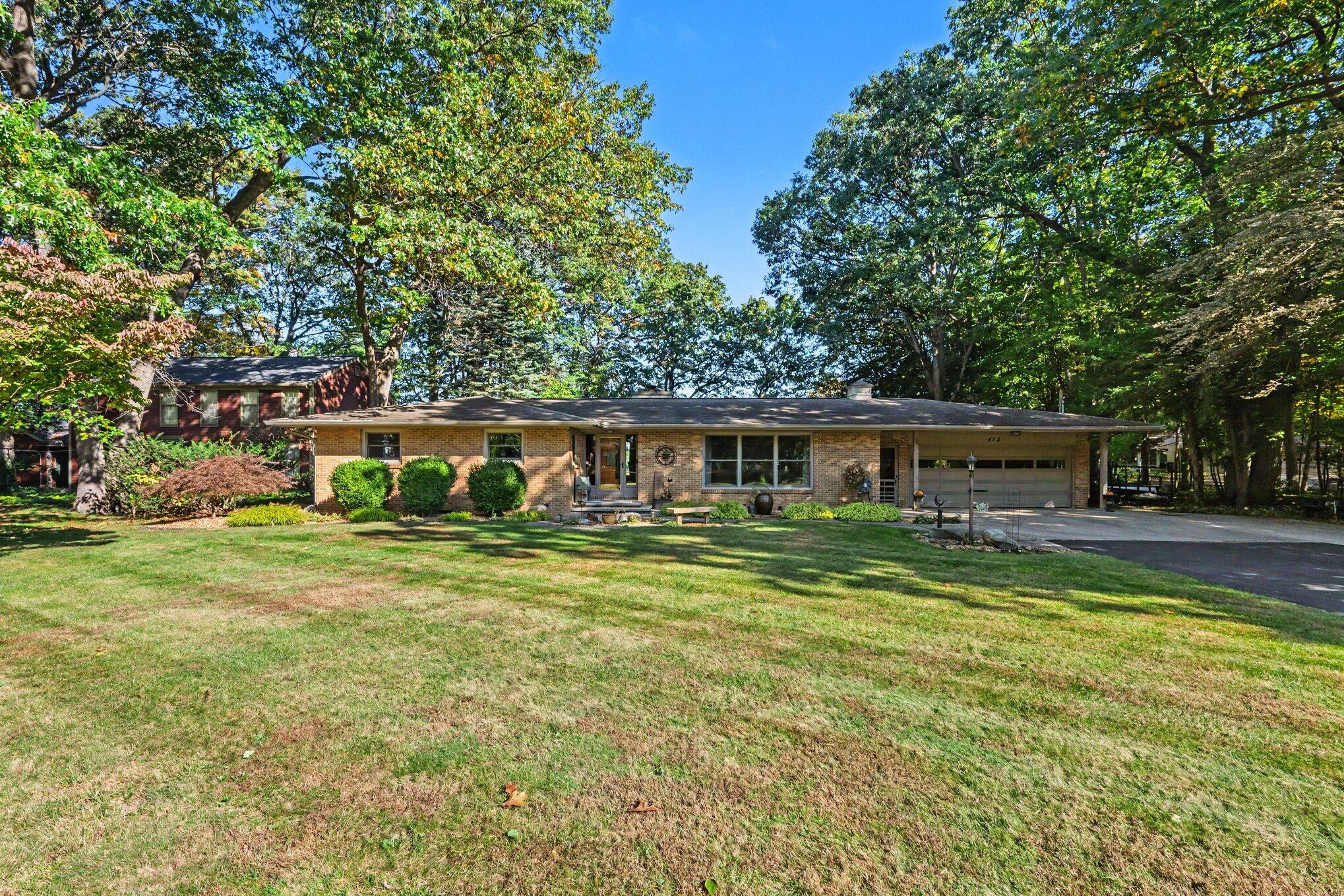 472 Lake Drive Allegan MI 49010