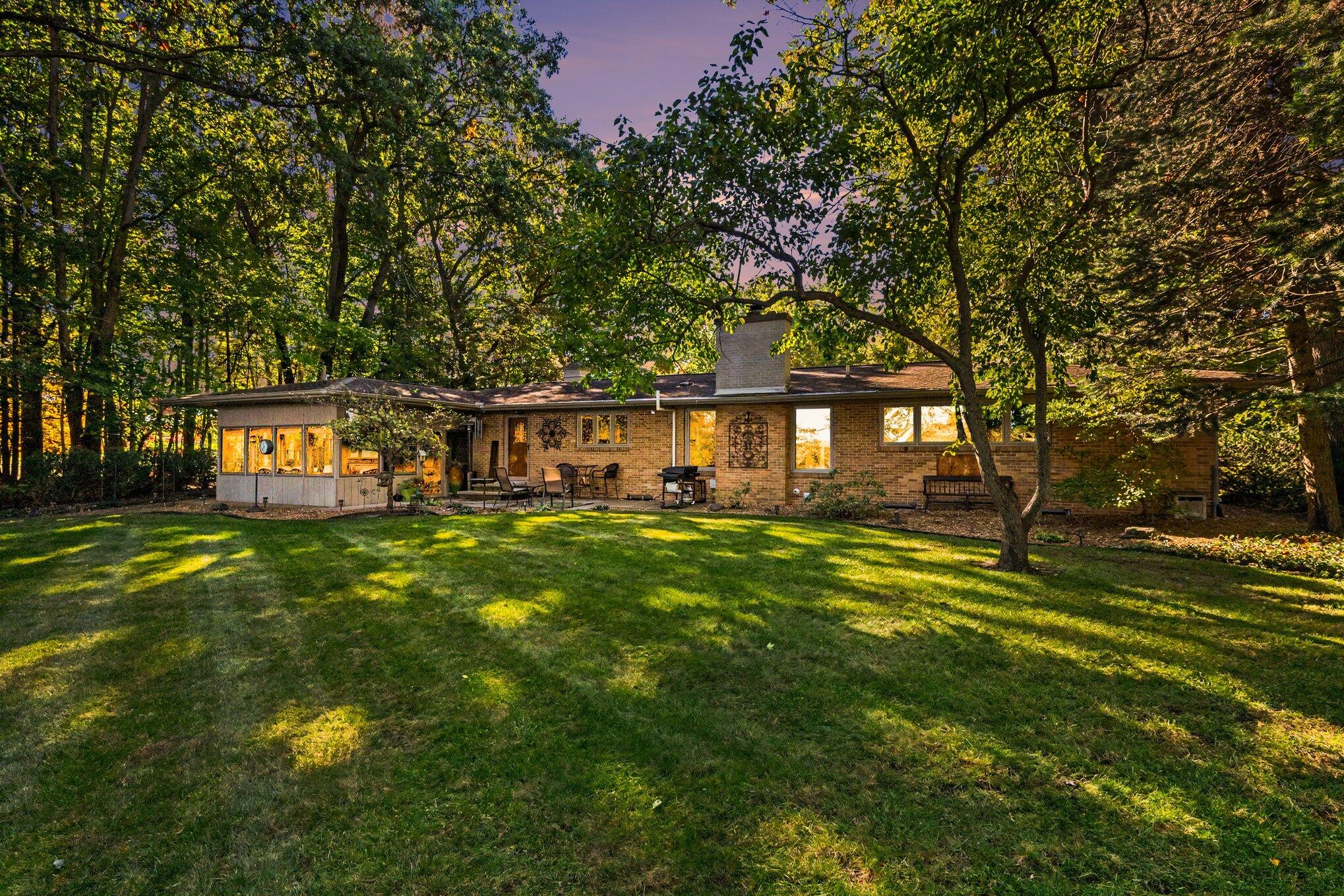 472 Lake Drive Allegan MI 49010