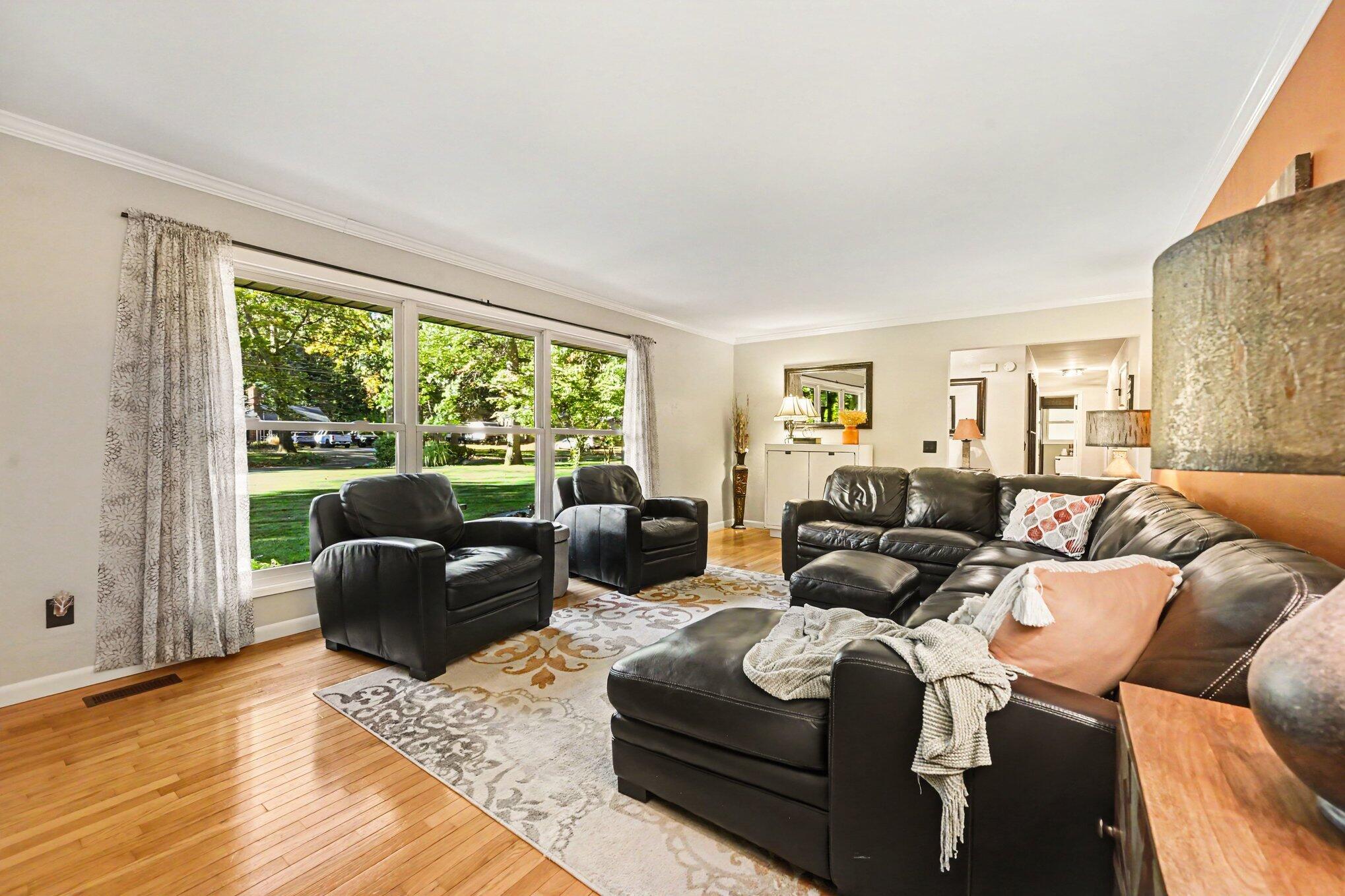 472 Lake Drive Allegan MI 49010