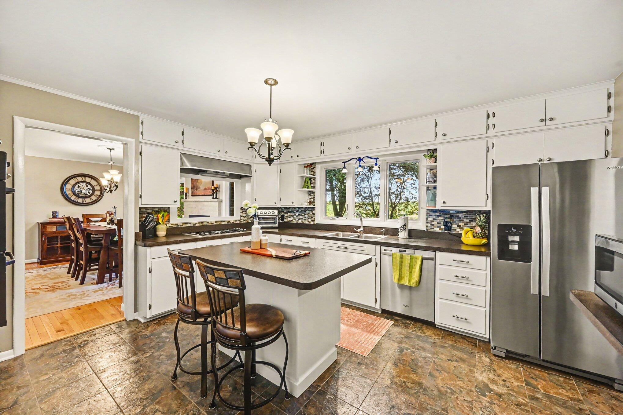 472 Lake Drive Allegan MI 49010