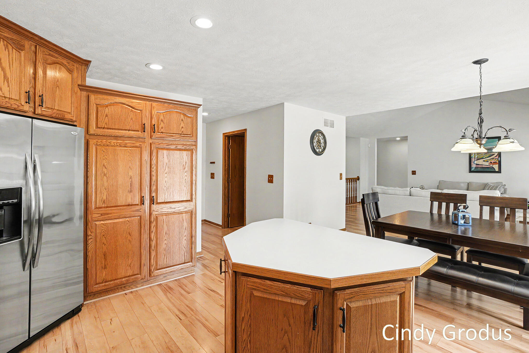 975 Bluff Lake Drive Zeeland MI 49464