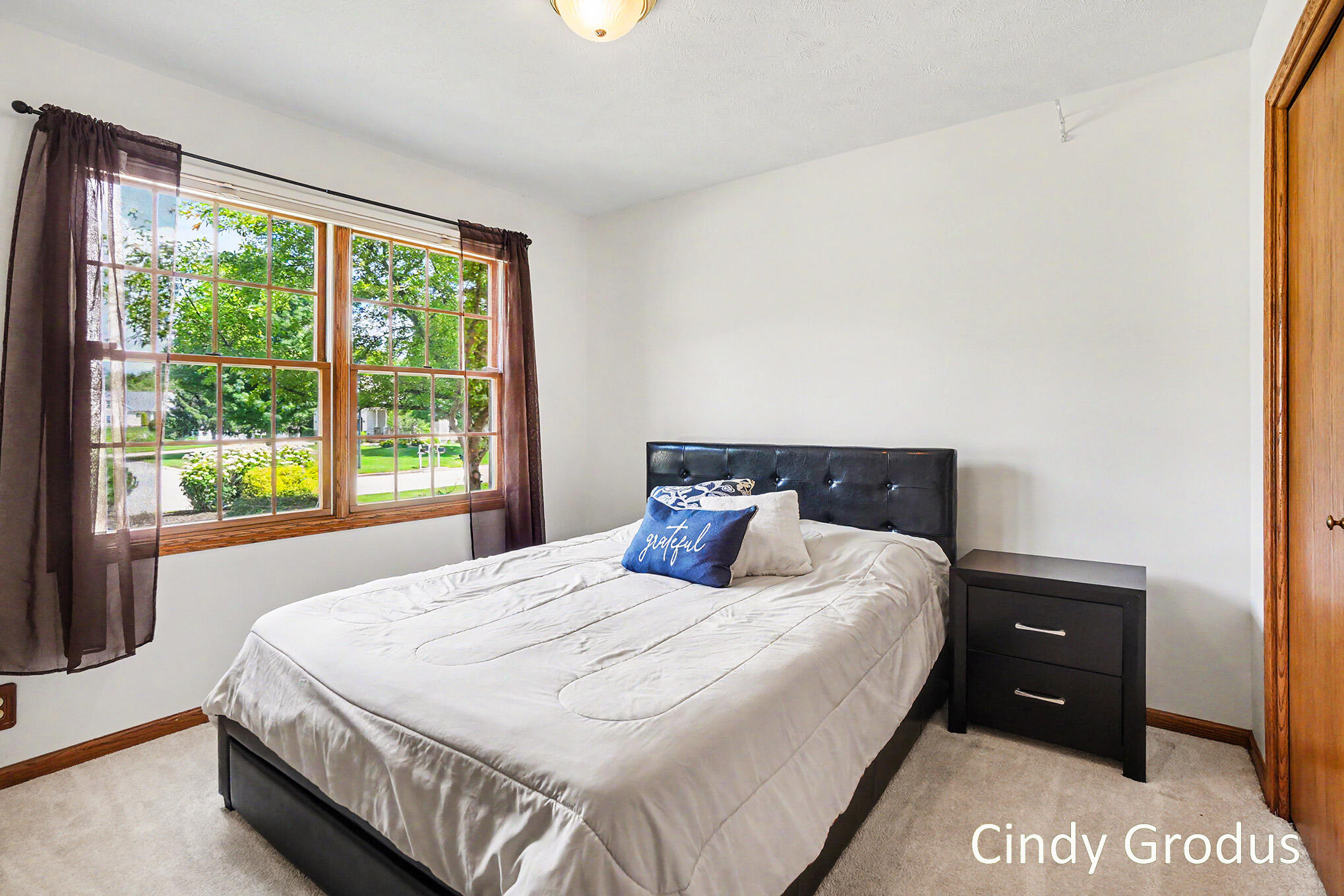 975 Bluff Lake Drive Zeeland MI 49464