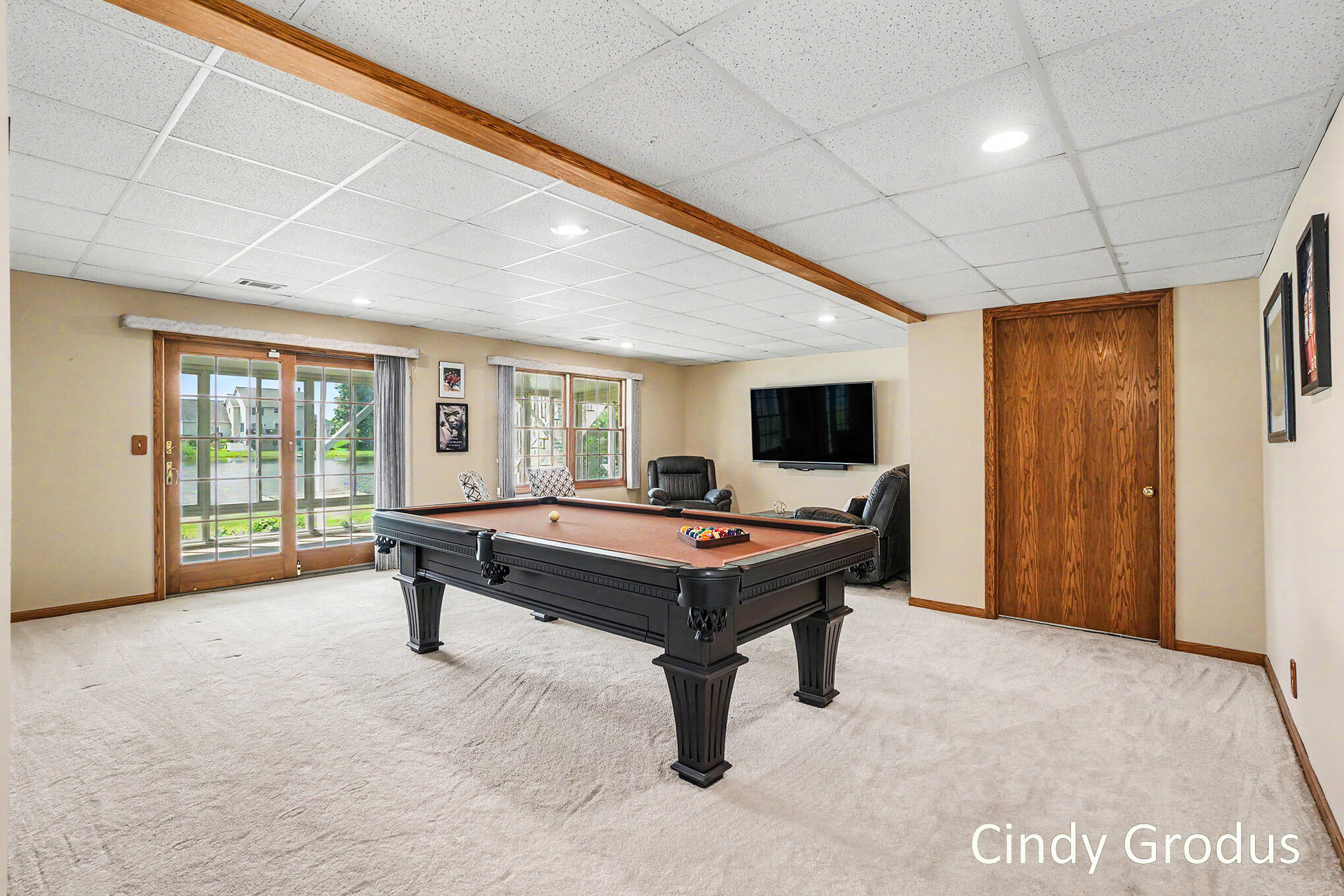 975 Bluff Lake Drive Zeeland MI 49464