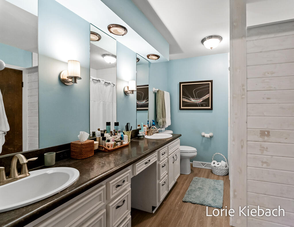 14666 Indian Trails Drive Grand Haven MI 49417